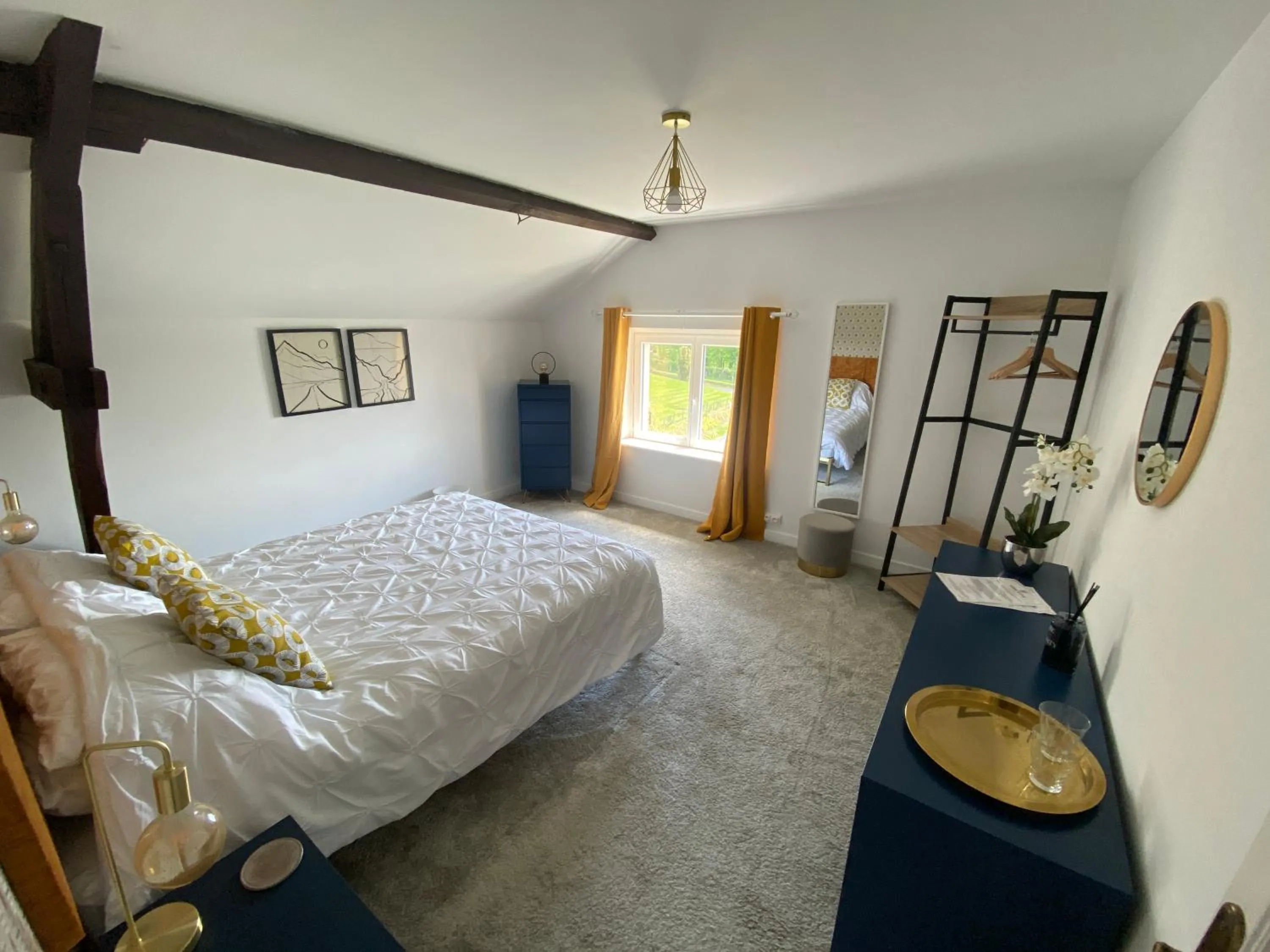 Bed in Maison de Montgibaud