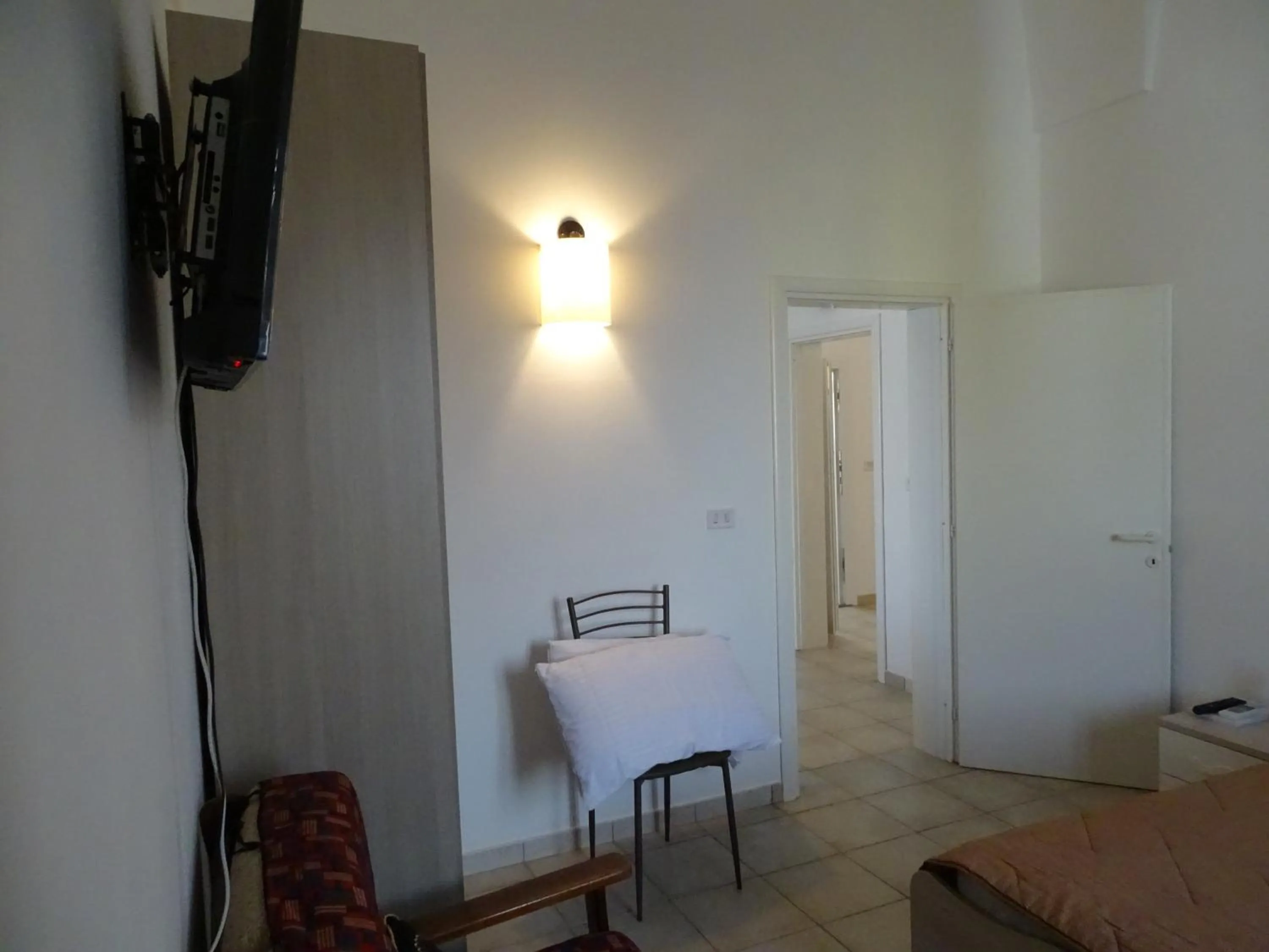 TV and multimedia, Bed in Casa Marchese