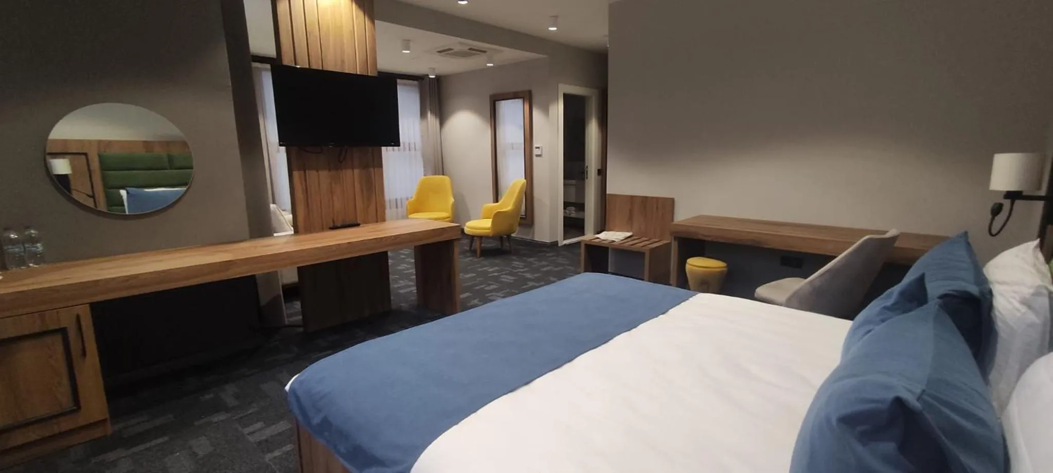 Photo of the whole room, Bed in ERTA SOYAK THERMAL OTEL