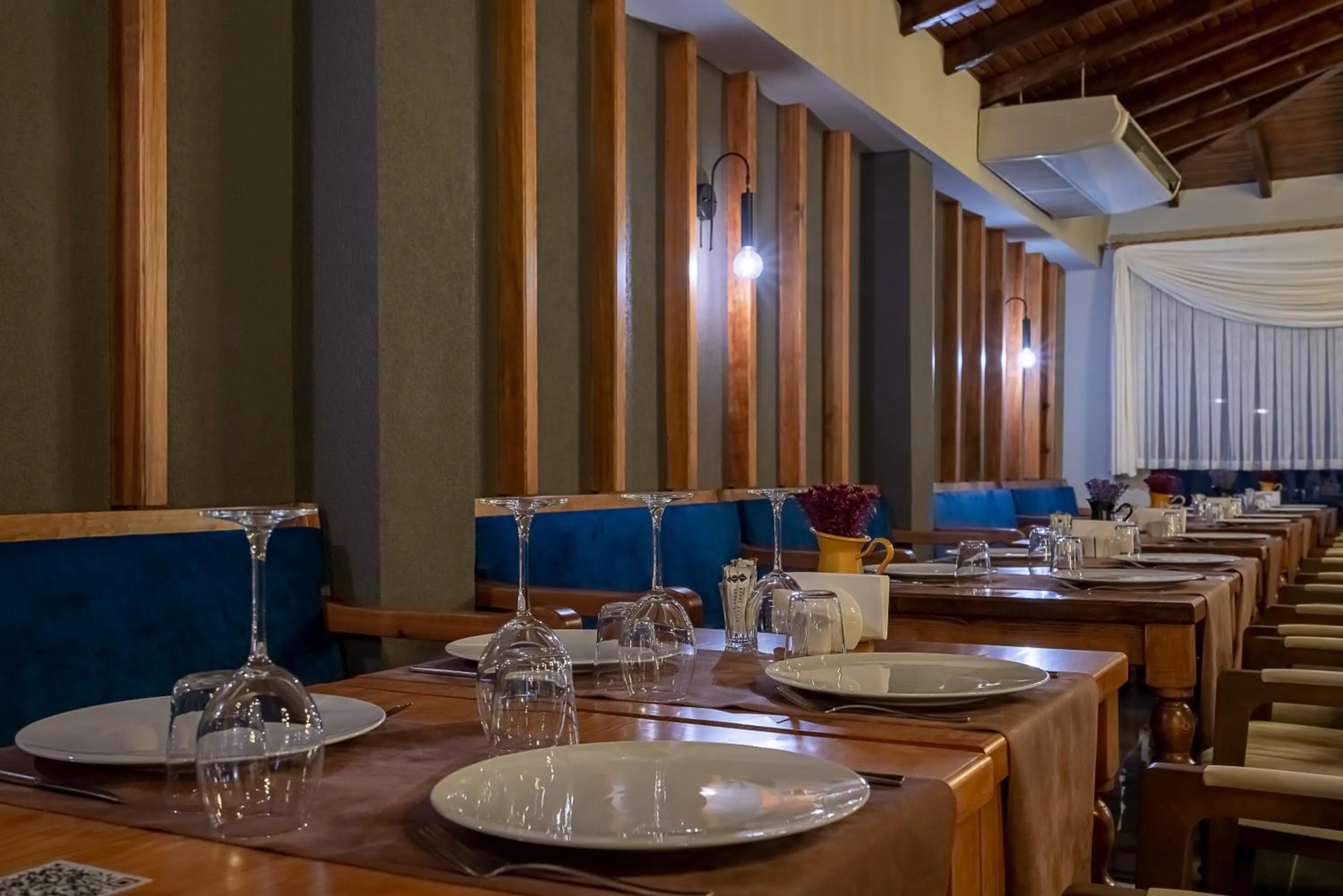 Restaurant/places to eat in ERTA SOYAK THERMAL OTEL