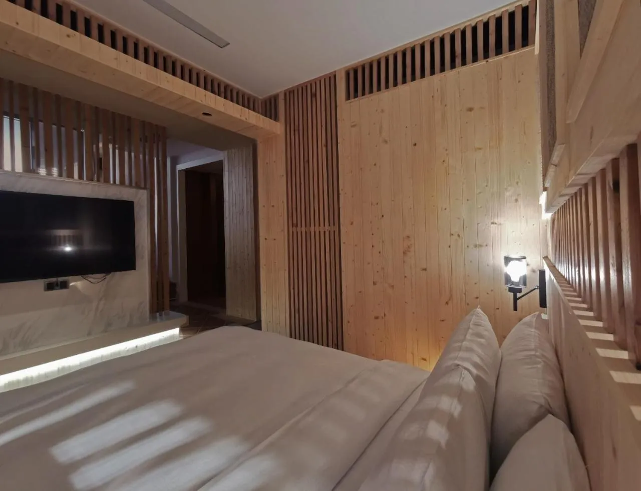 Seasons Boutique Motel