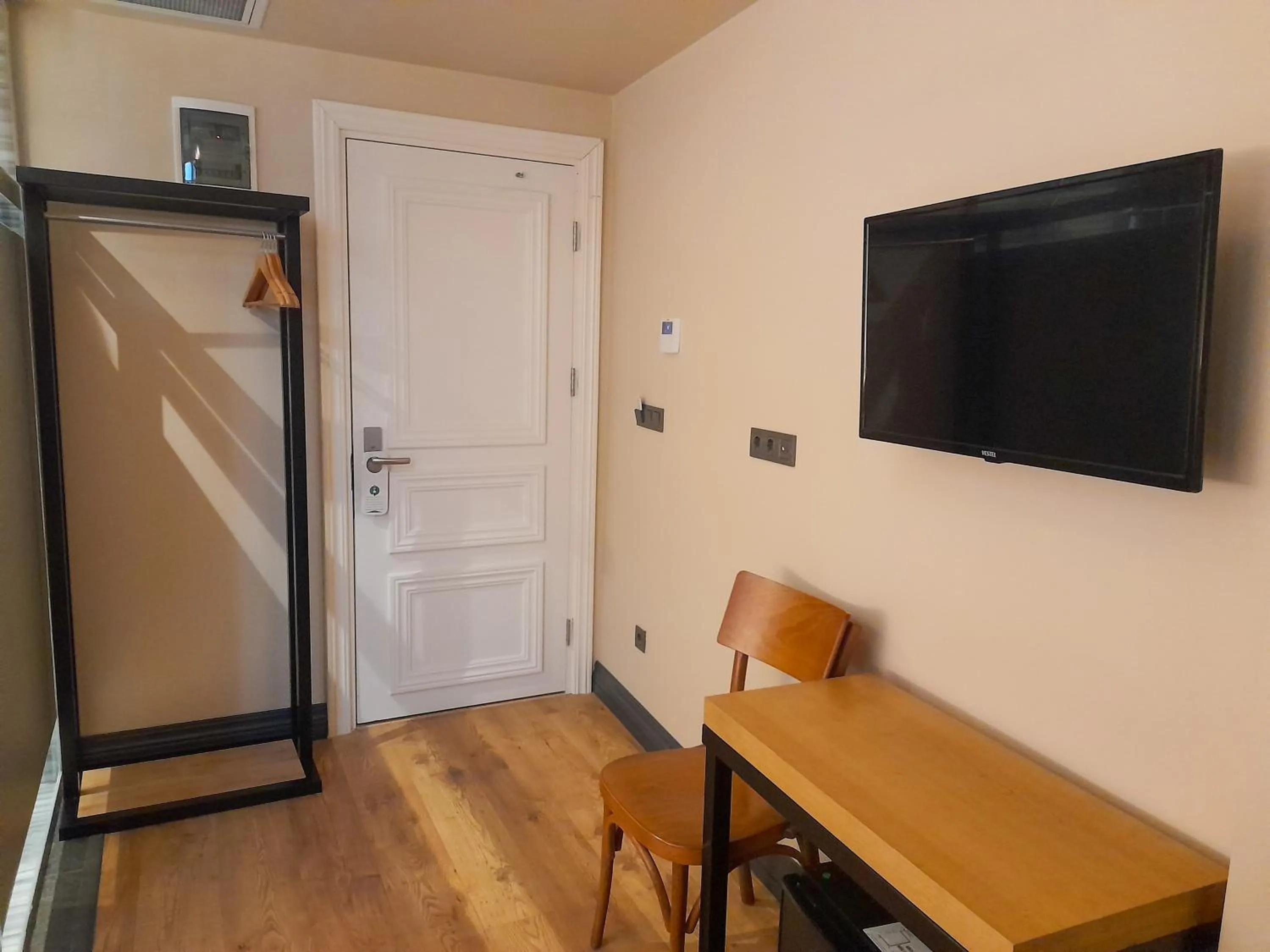 TV and multimedia in Taksimbul Design Hotel