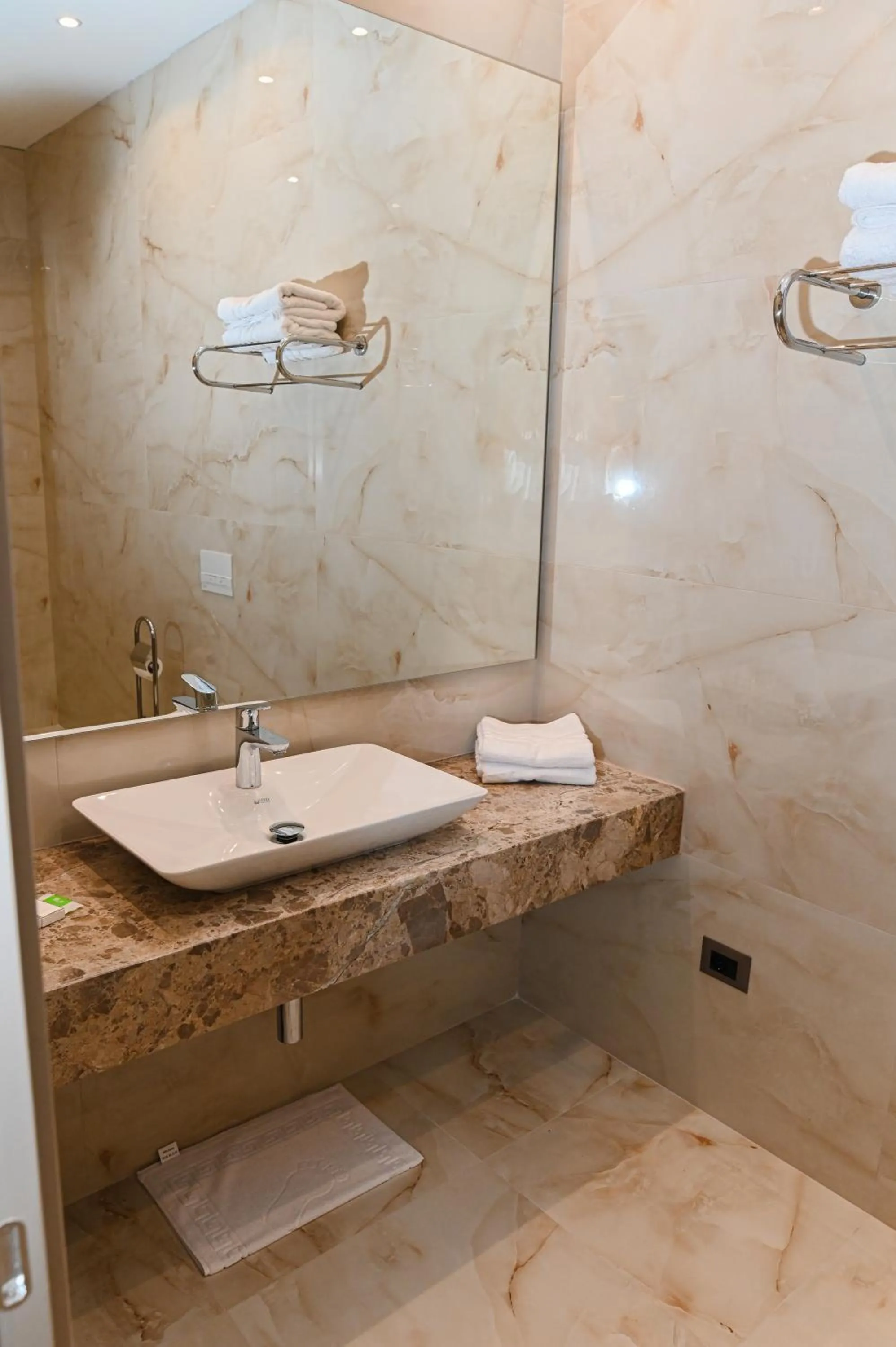 Bathroom in White Hill Hotel, SPA & Conferences