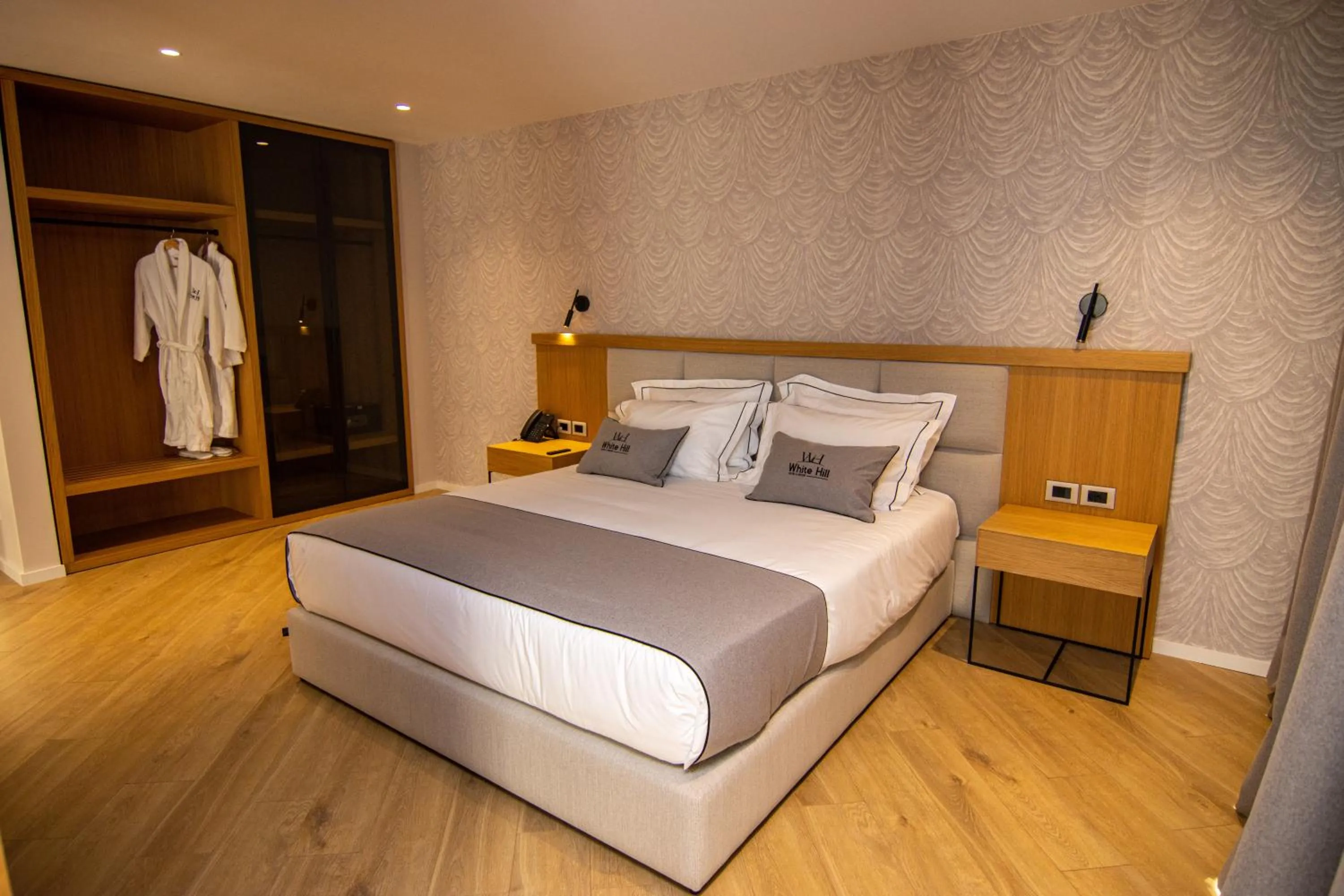 Bed in White Hill Hotel, SPA & Conferences