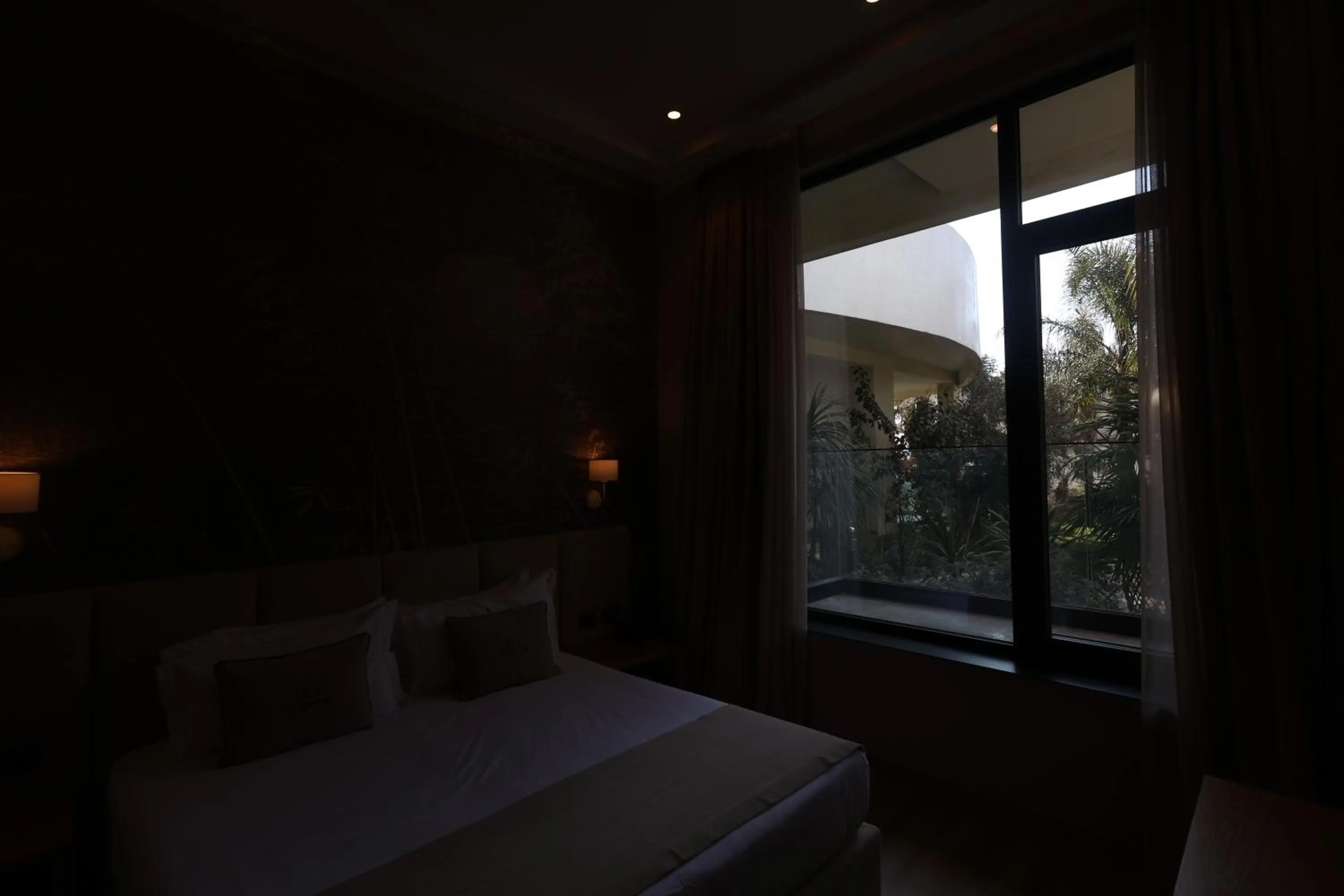 Garden view, Bed in White Hill Hotel, SPA & Conferences