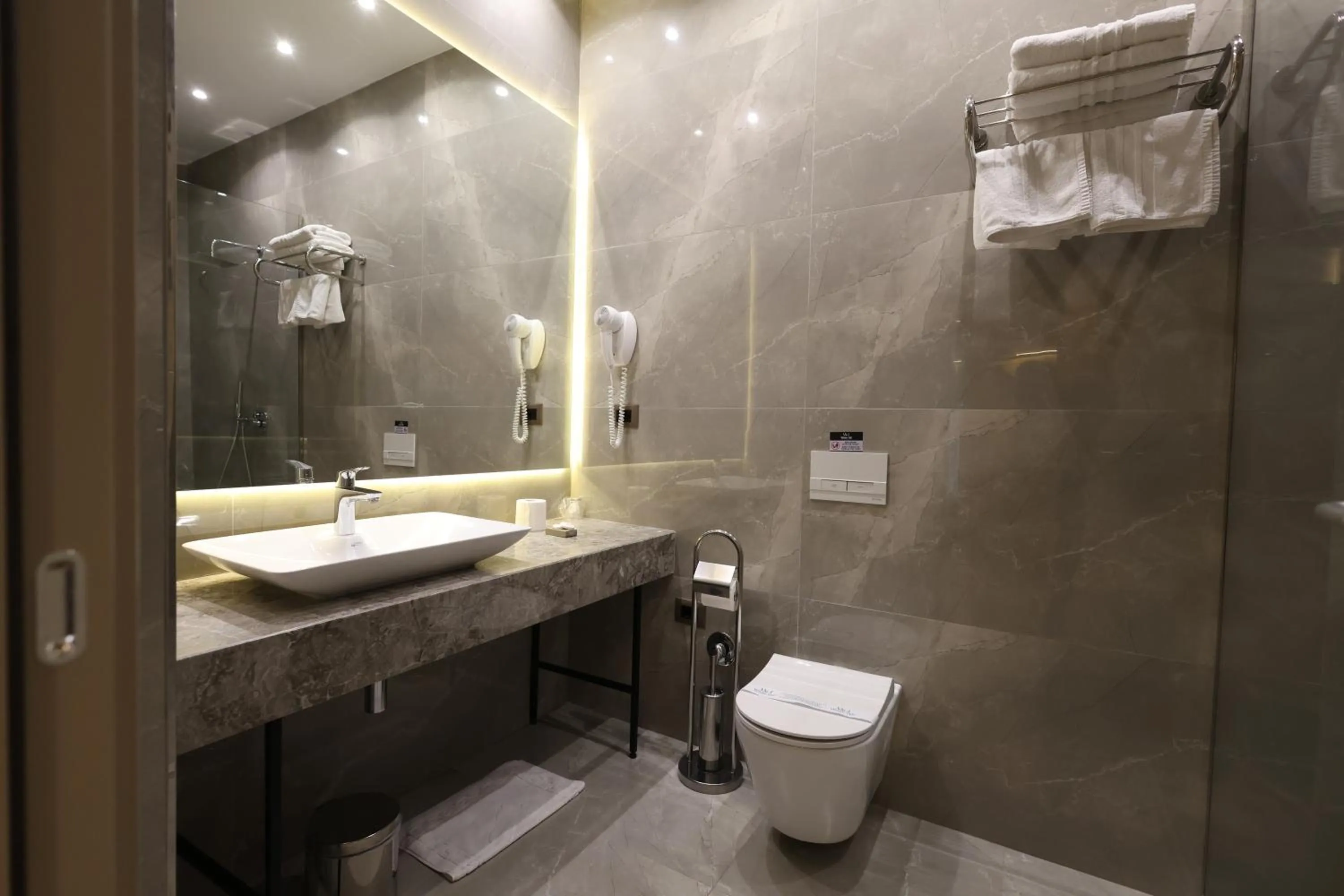Toilet in White Hill Hotel, SPA & Conferences