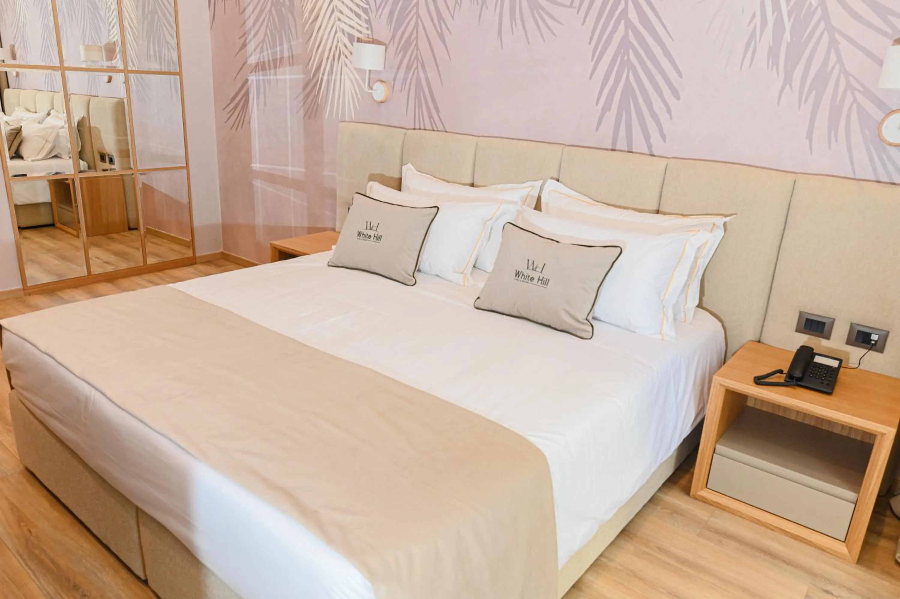 Bed in White Hill Hotel, SPA & Conferences