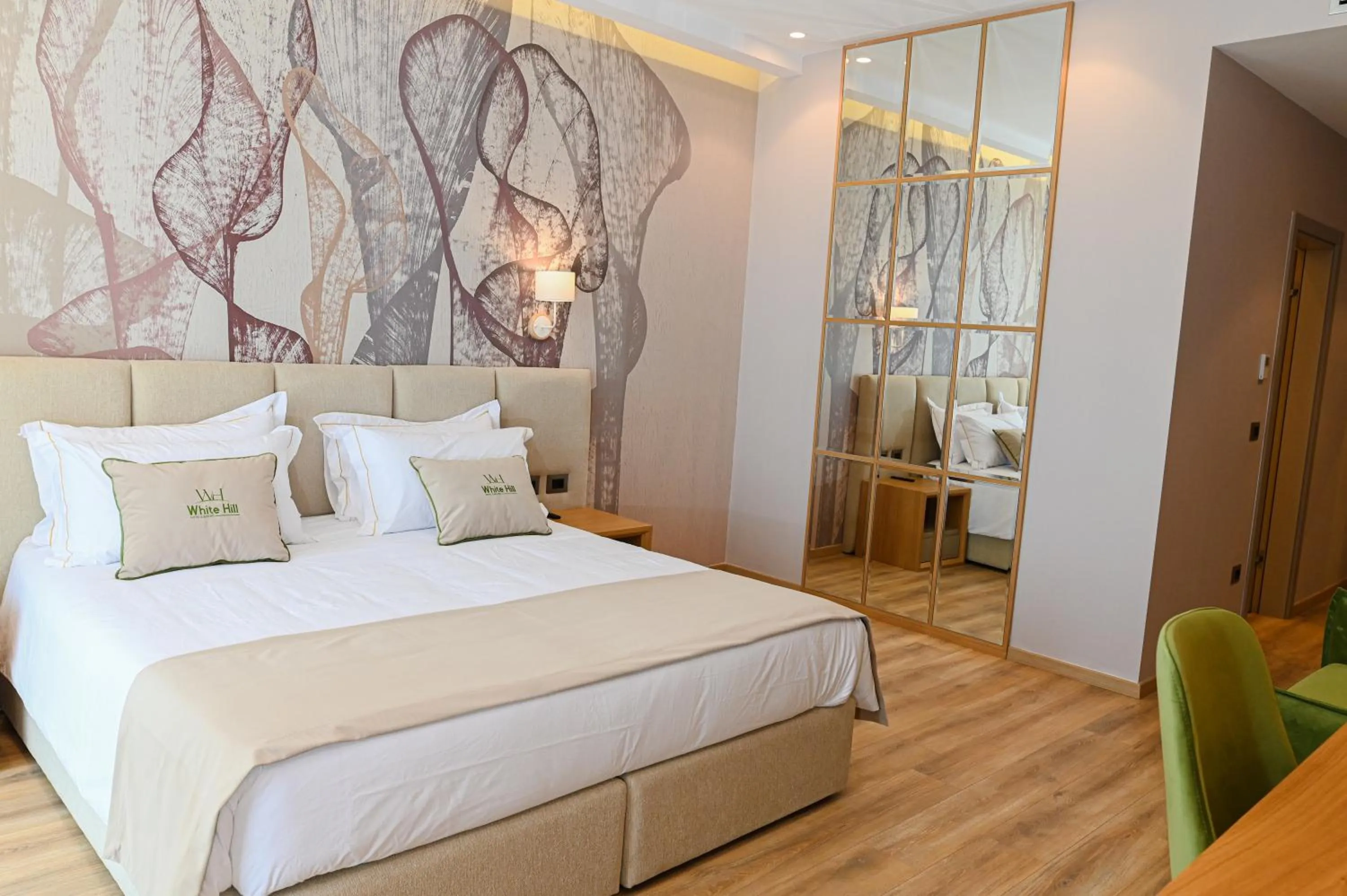 Bed in White Hill Hotel, SPA & Conferences