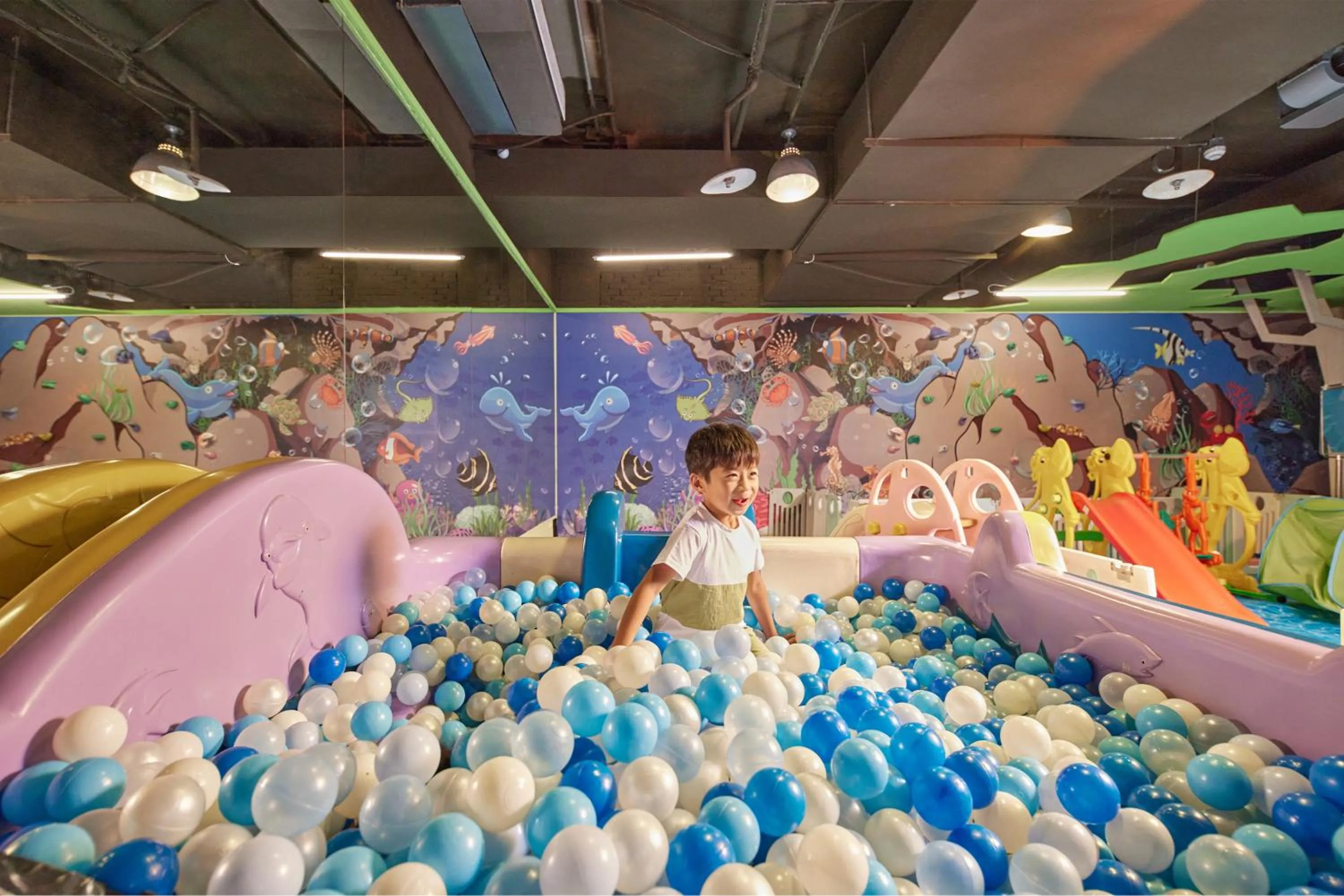 Children play ground in Uni-Resort Kenting