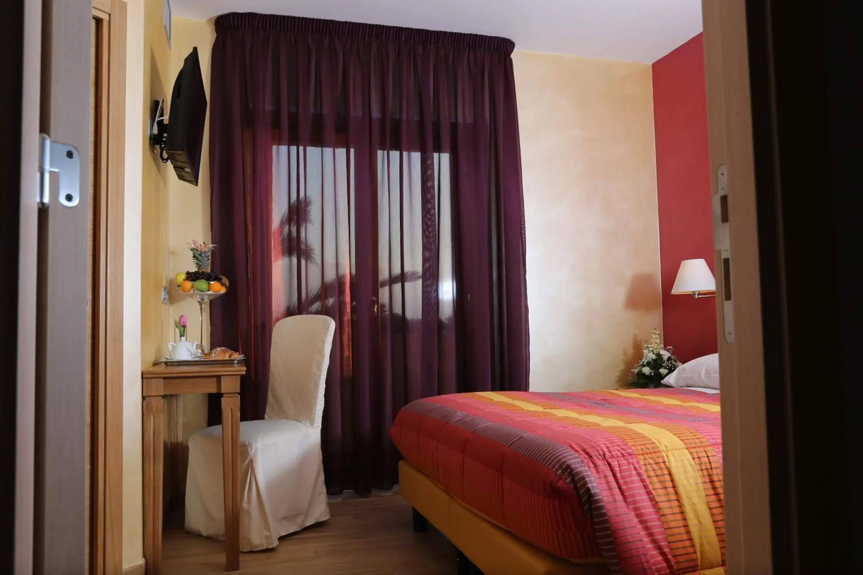 Double or Twin Room with Balcony - single occupancy in Maison Reale Double or Twin Room with Balcony - single occupancy in Maison Reale