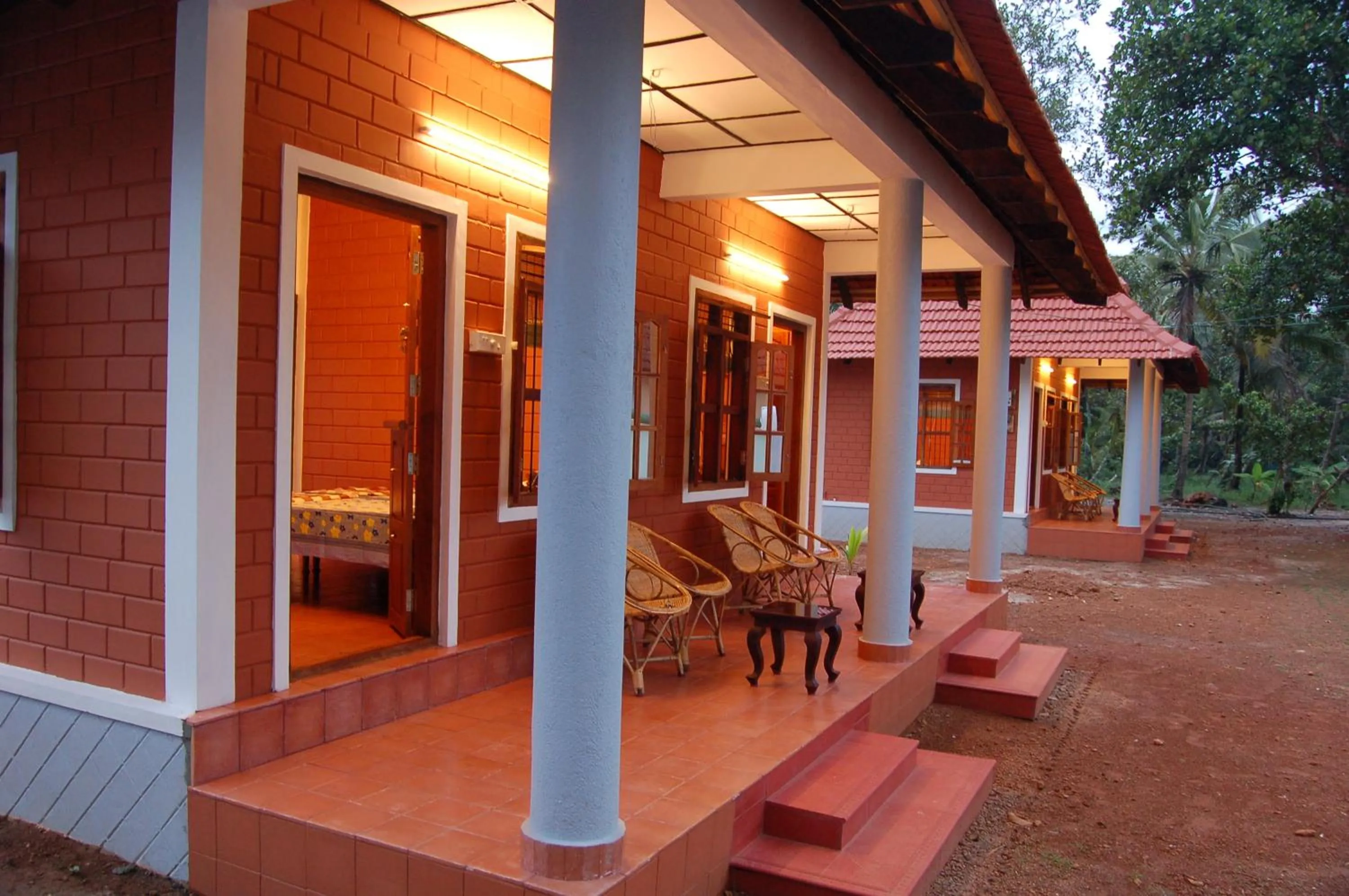 Facade/entrance in Dazzle Dew