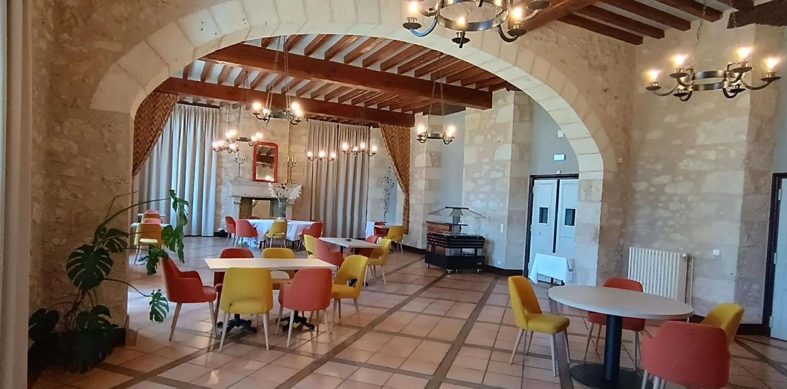 Restaurant/places to eat in Château de Mons Armagnac