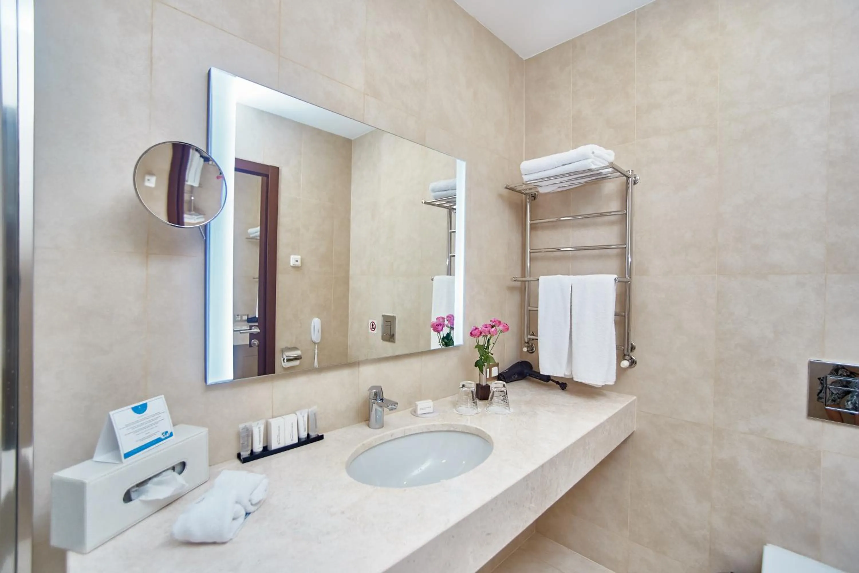 Bathroom in Hotel Panorama De Luxe