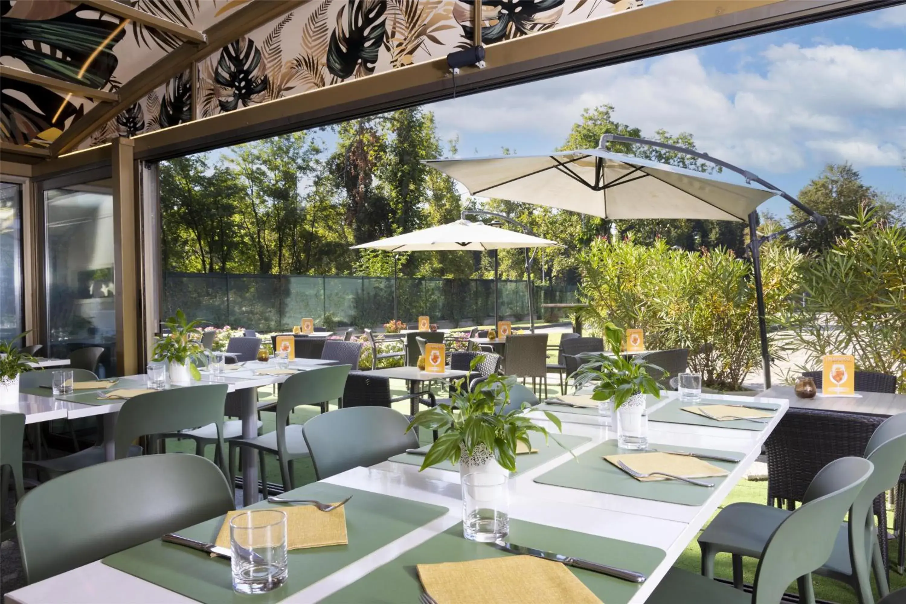 Property building in Best Western Air Hotel Linate Property building in Best Western Air Hotel Linate