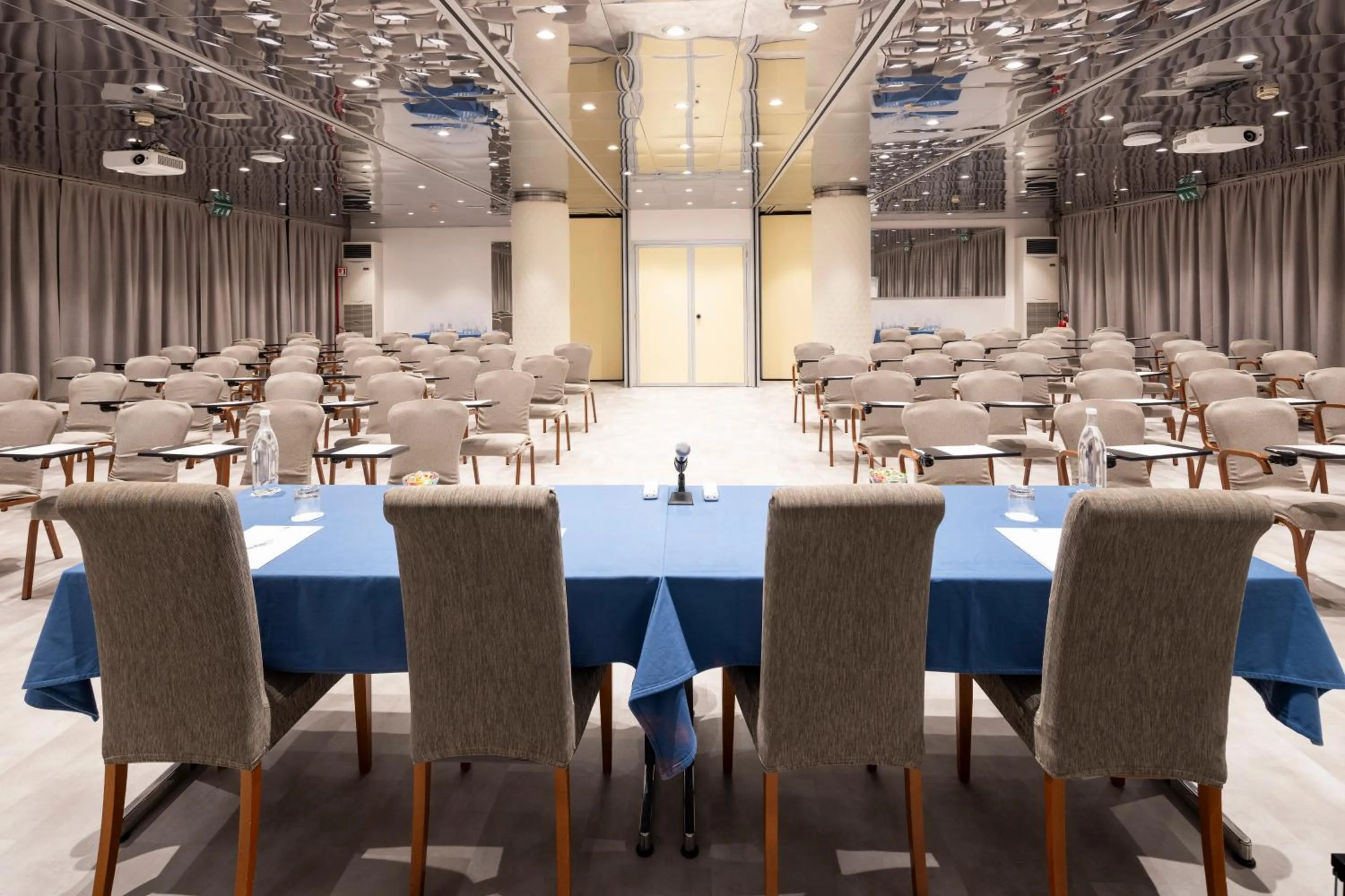 Meeting/conference room in Best Western Air Hotel Linate