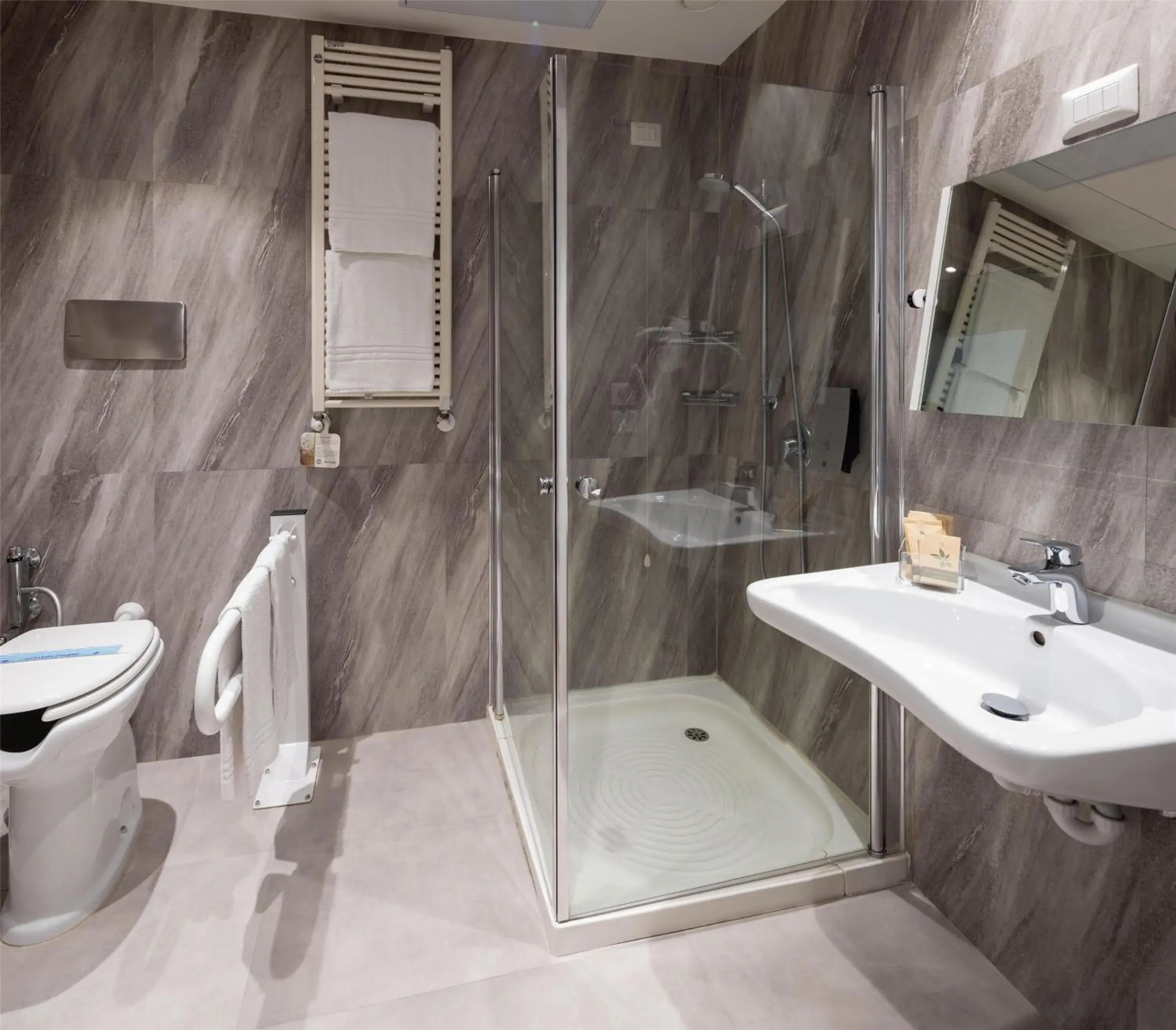 Bathroom in Best Western Air Hotel Linate Bathroom in Best Western Air Hotel Linate