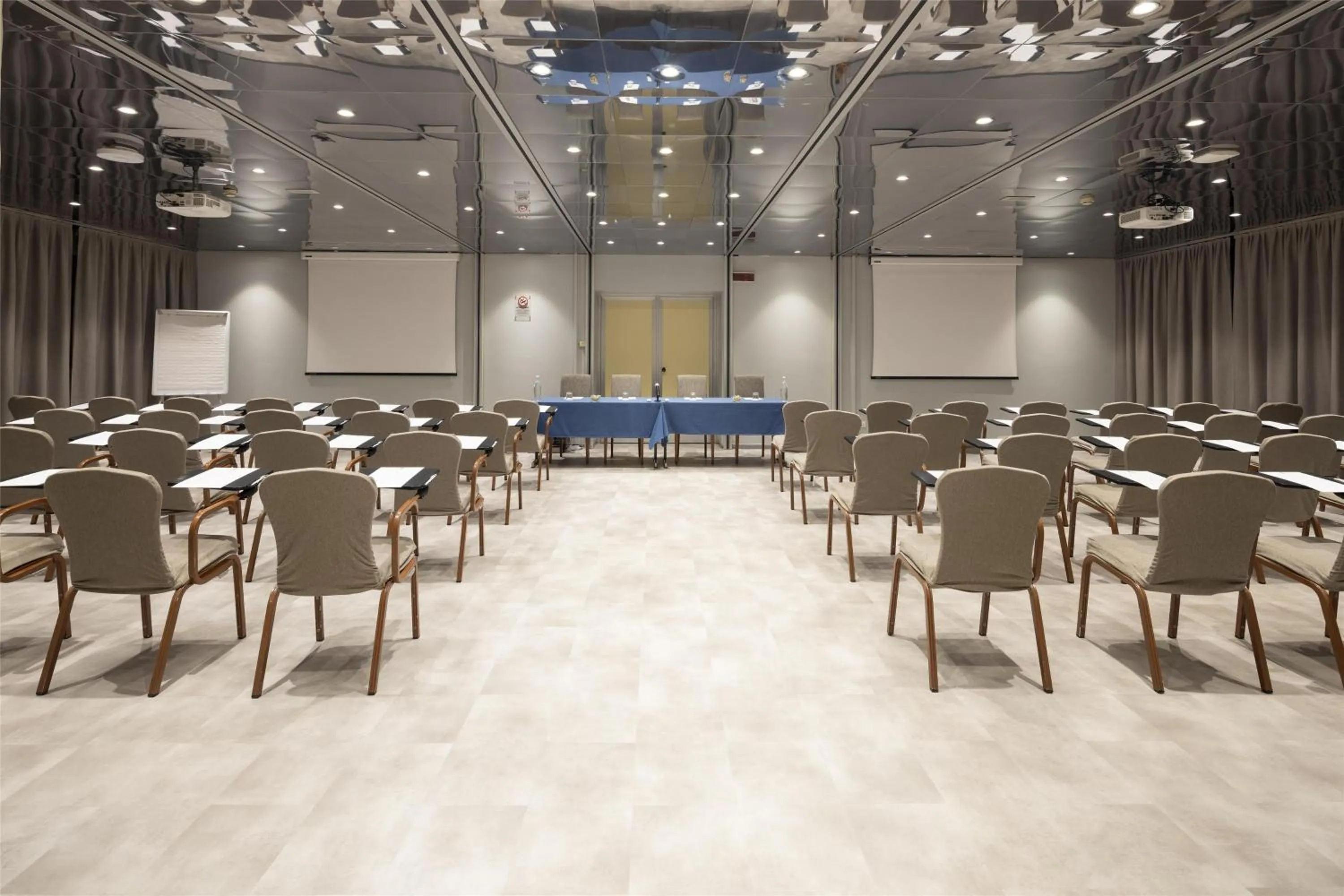 Meeting/conference room in Best Western Air Hotel Linate
