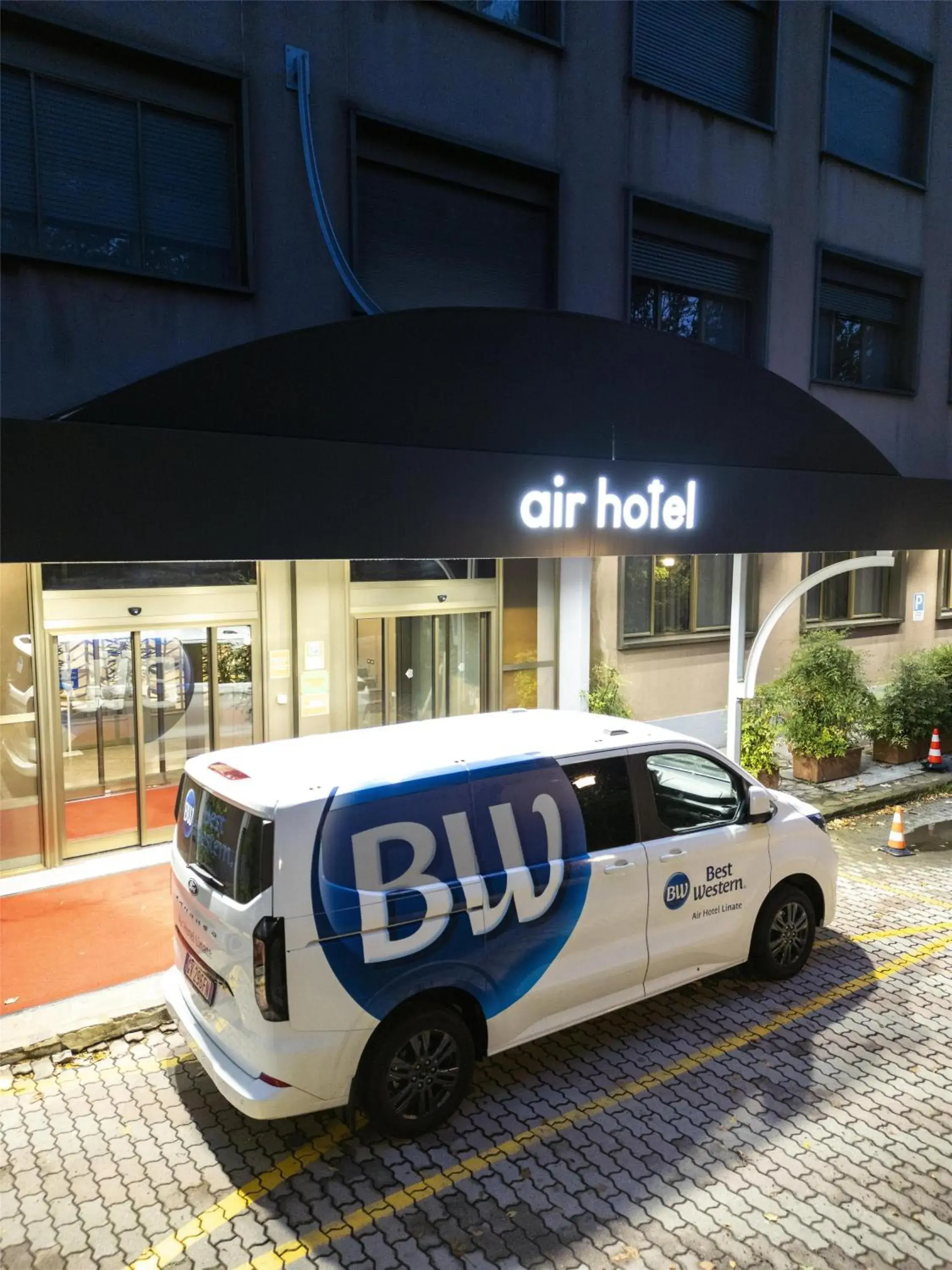 Property building in Best Western Air Hotel Linate Property building in Best Western Air Hotel Linate