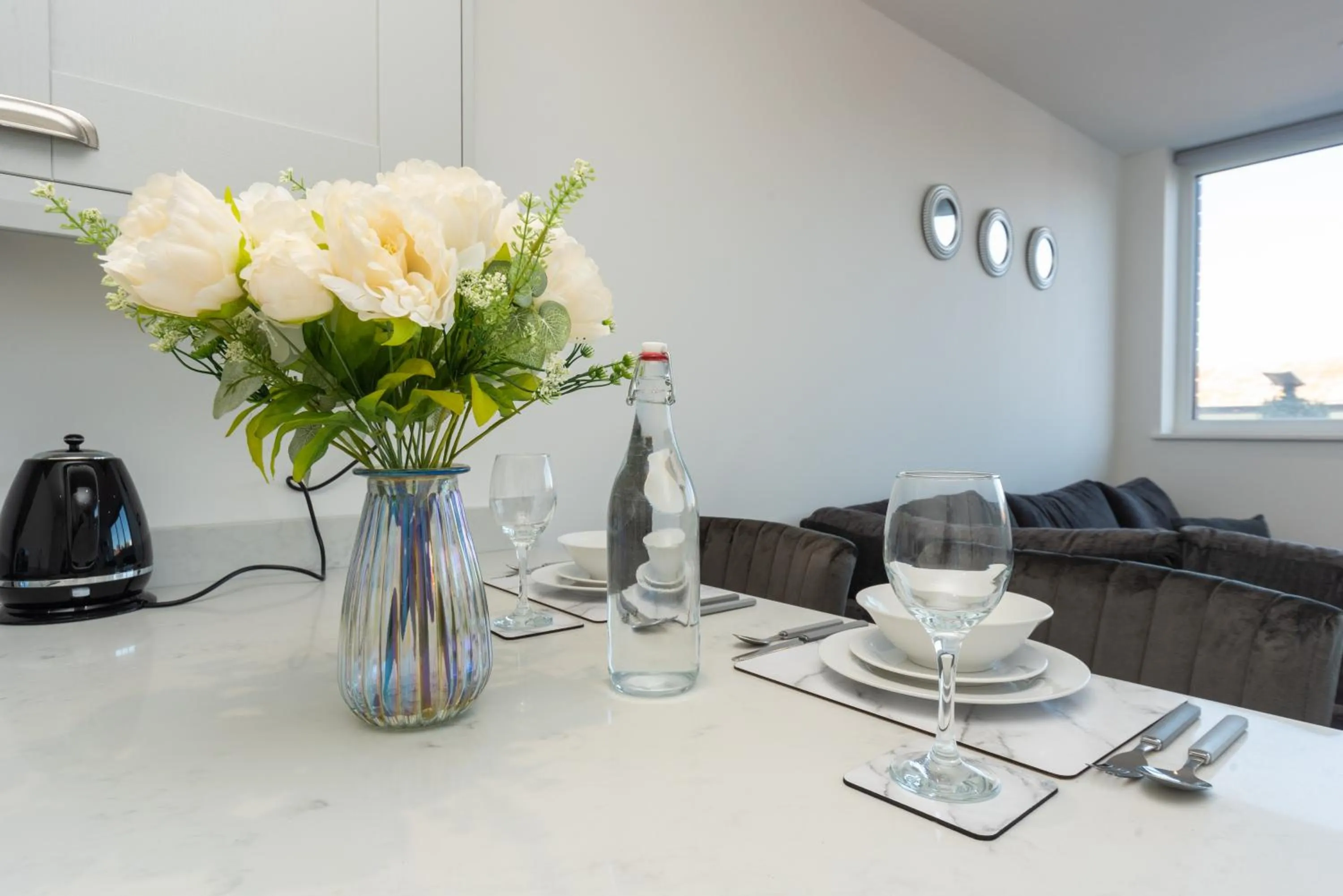 Dining Area in Modern Apartments in Kings Lynn with Free Wi-Fi