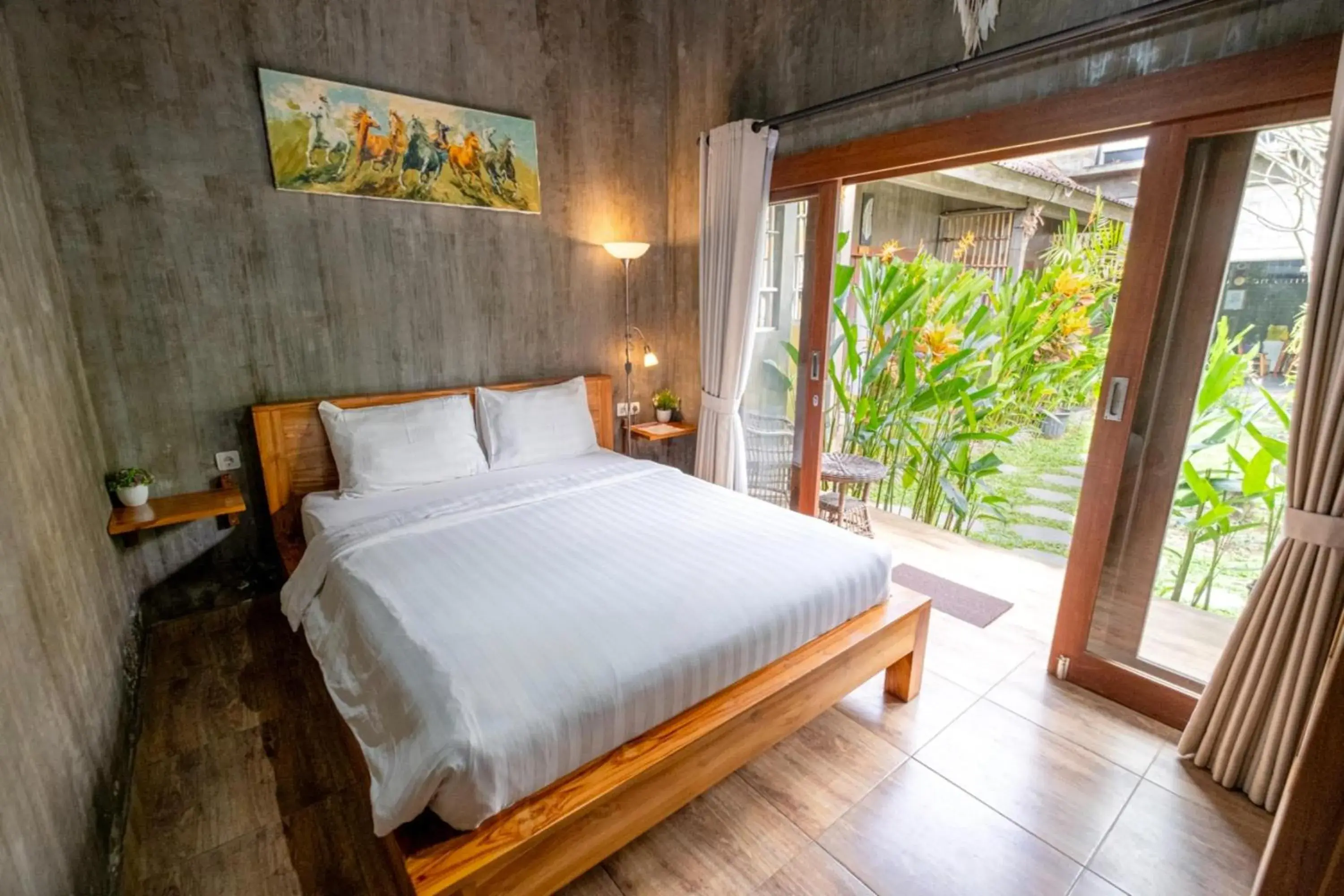 Double Room in Elemento Homestay Badung Double Room in Elemento Homestay Badung