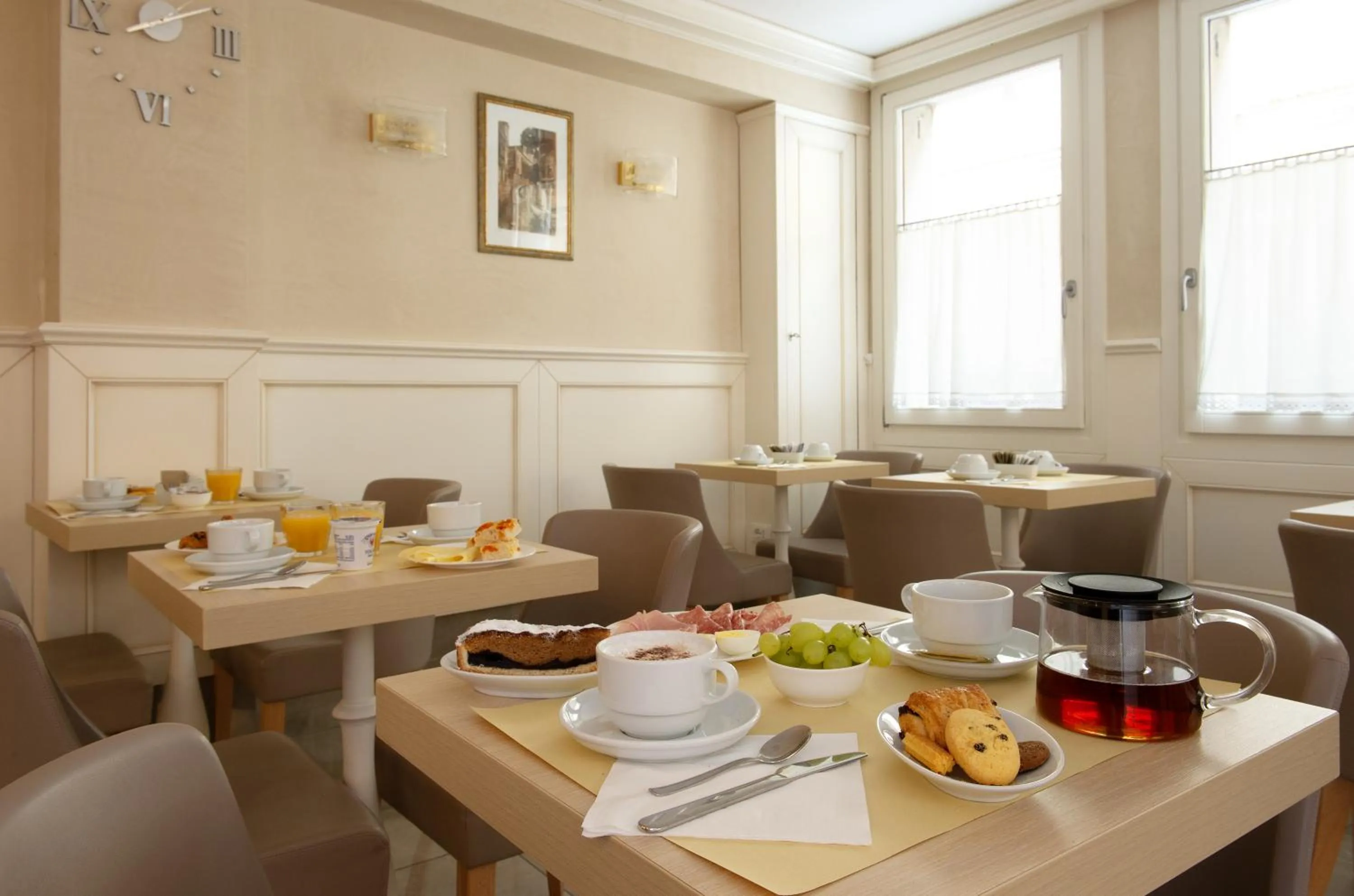 Food and drinks in Hotel Guerrini