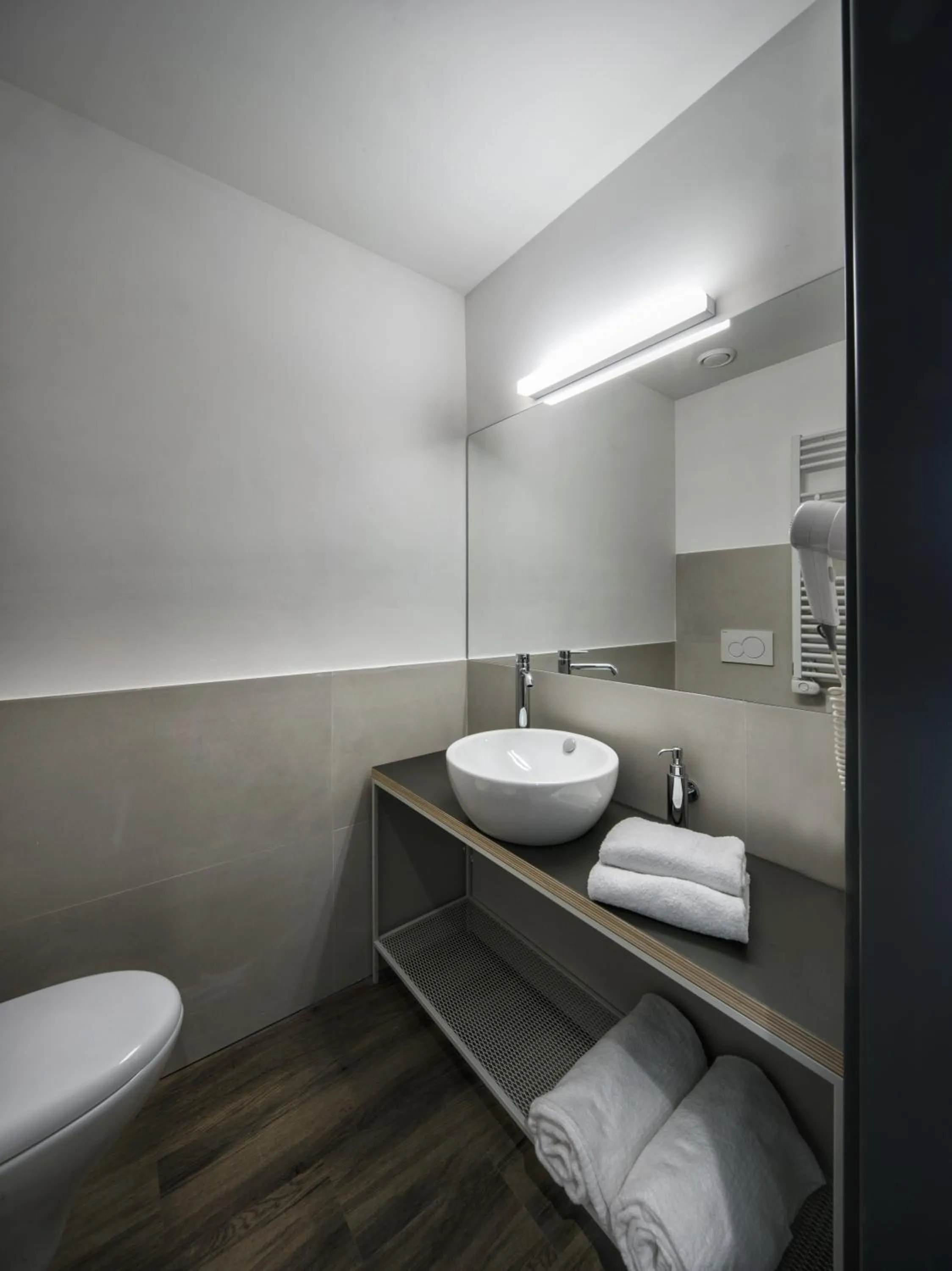 Toilet in Best Western Hotel Corsi