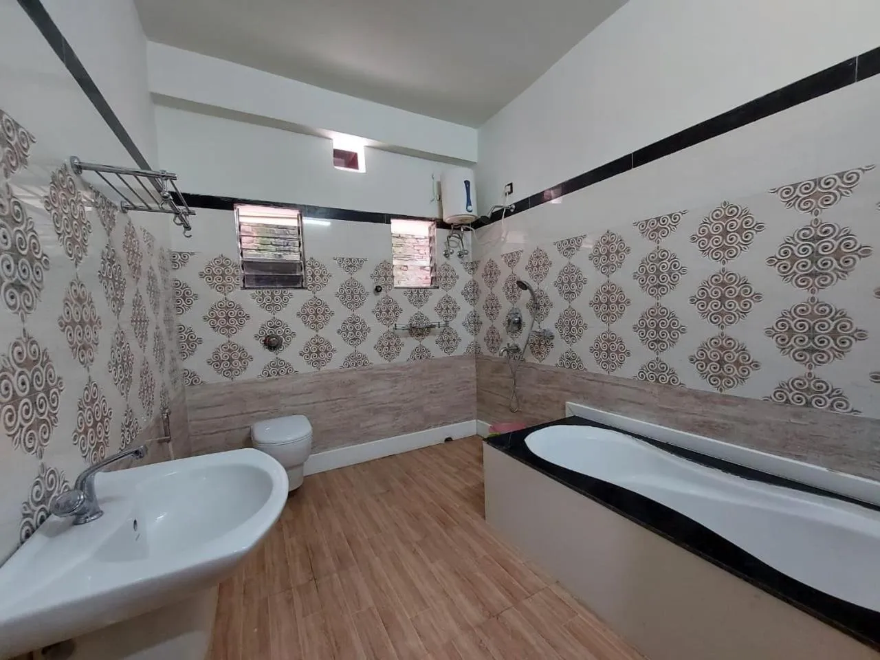 Shower in ICONIC Hotel Digha