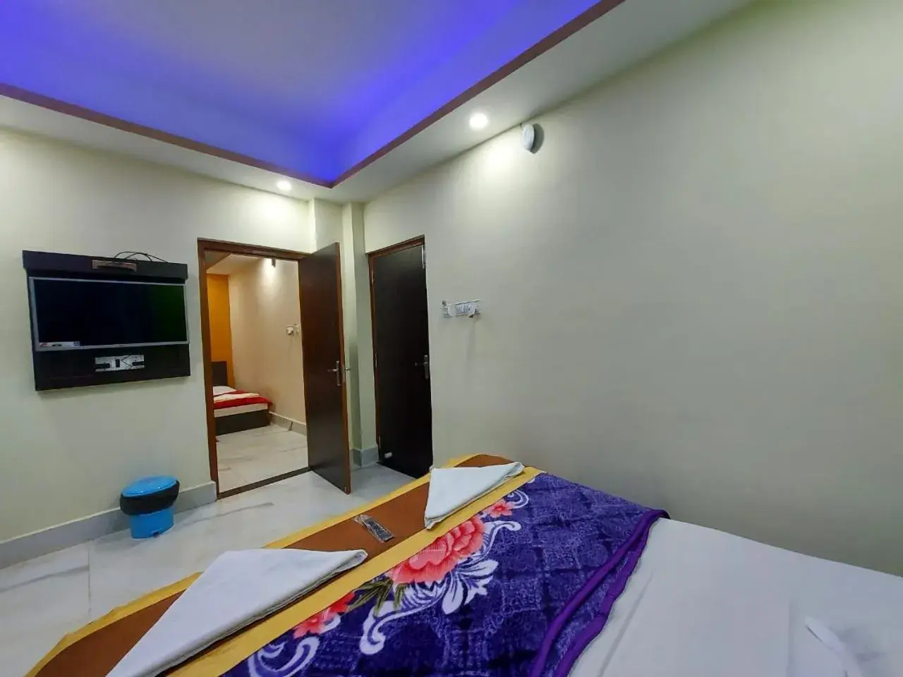 Bed in ICONIC Hotel Digha Bed in ICONIC Hotel Digha