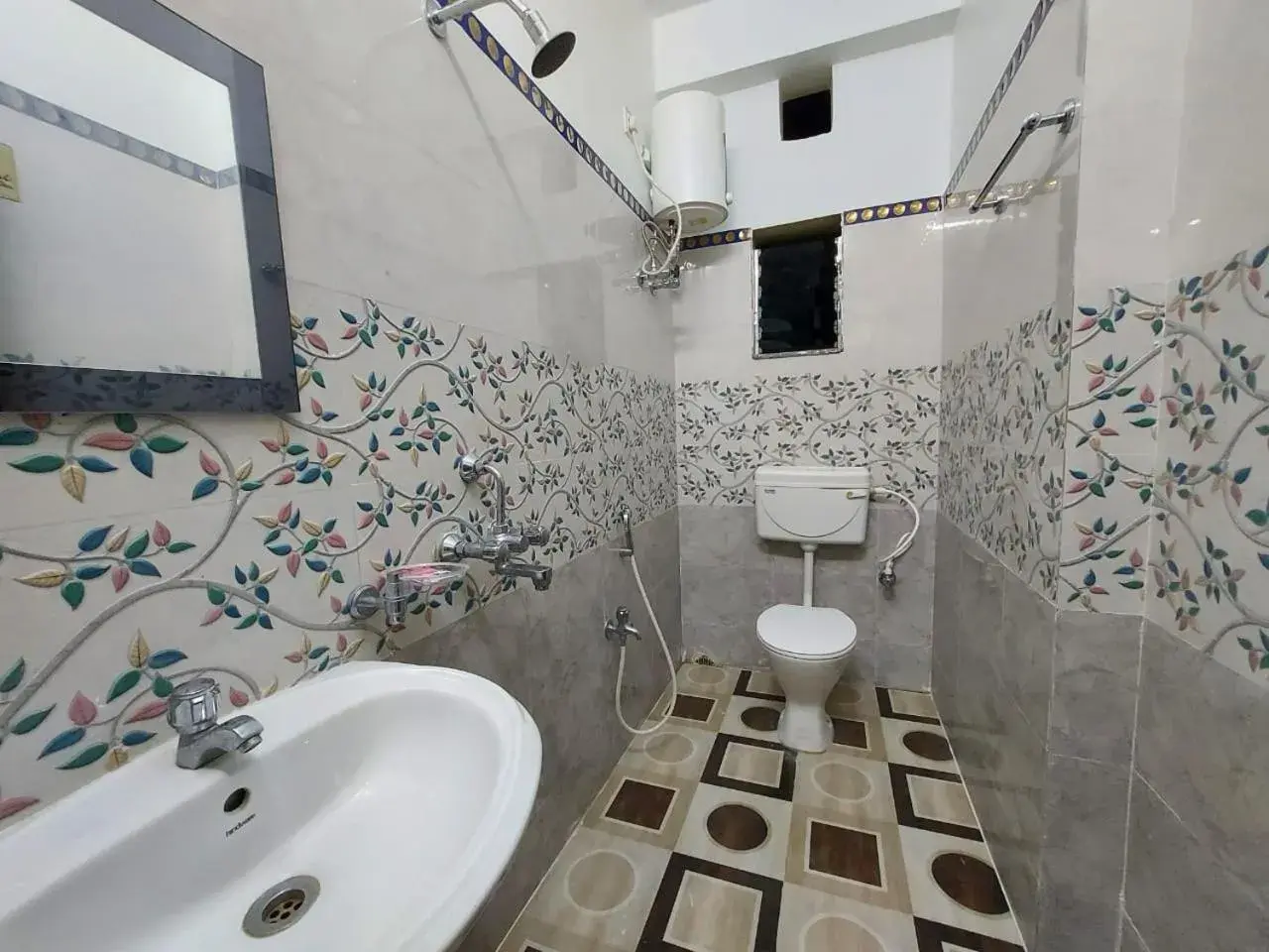 Toilet in ICONIC Hotel Digha Toilet in ICONIC Hotel Digha