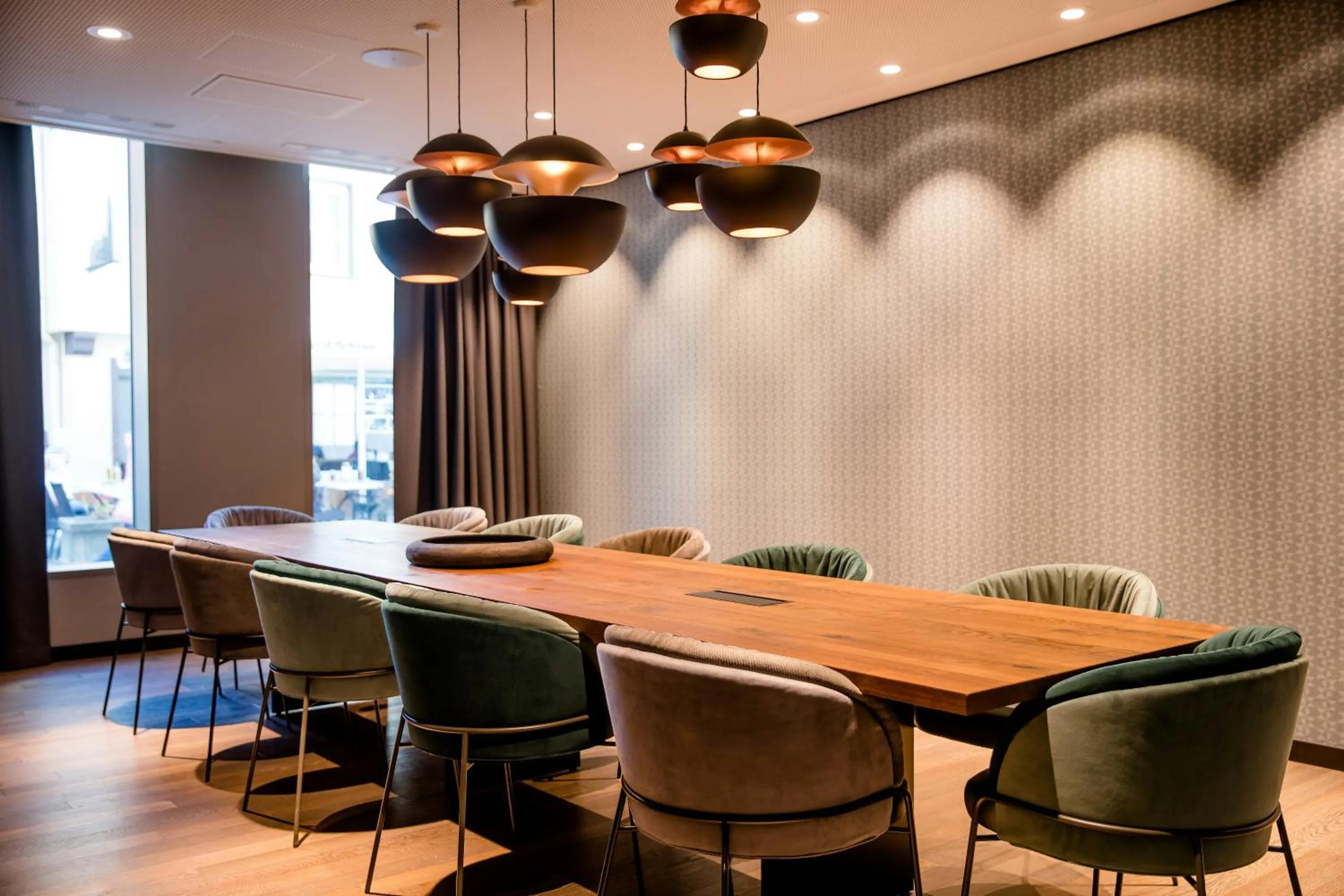 Lounge or bar in Motel One Ulm