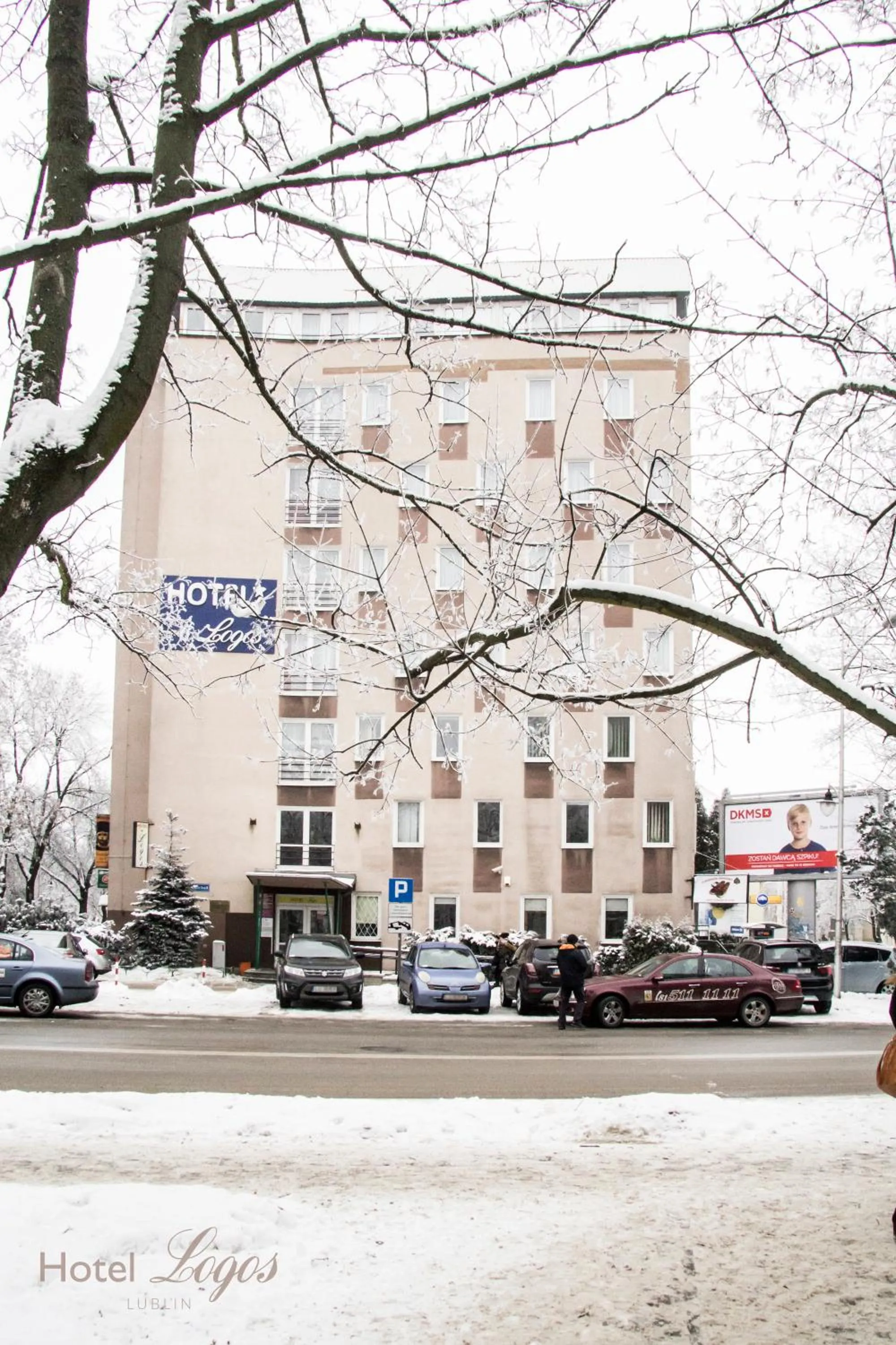 Property building in Hotel Logos