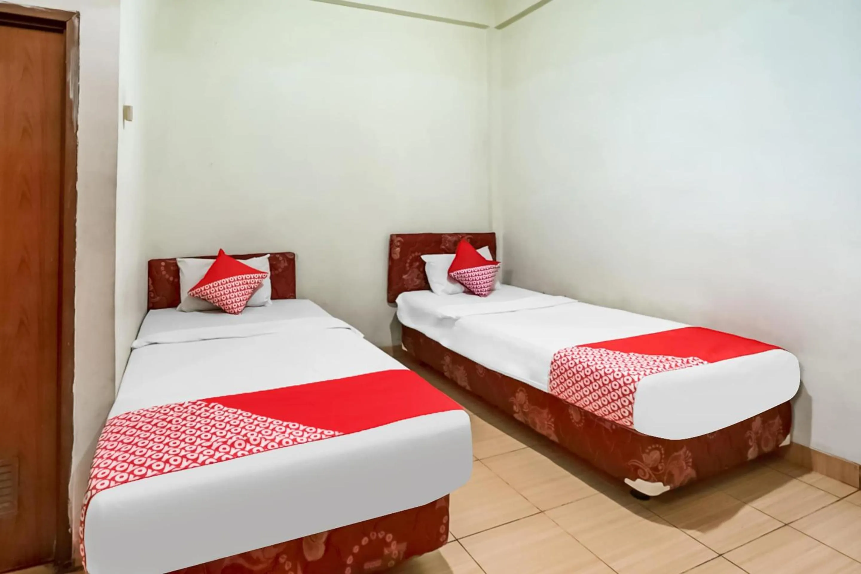 Bedroom in OYO Life 91160 Wisma Srijaya Syariah