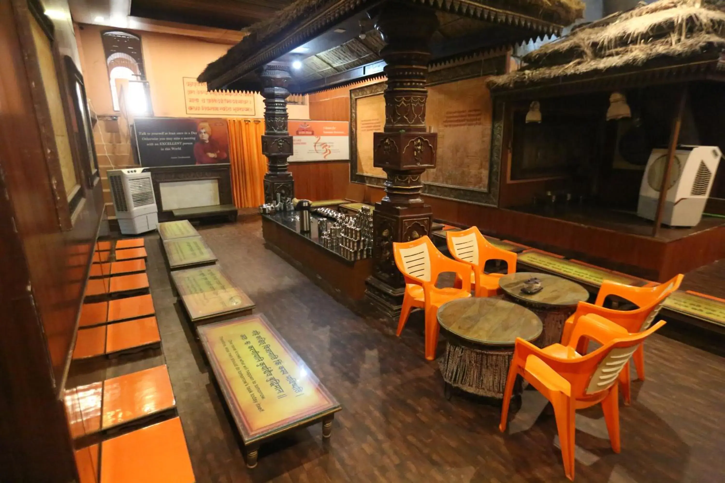 Restaurant/places to eat in Vedic Dham Ganga Restaurant/places to eat in Vedic Dham Ganga