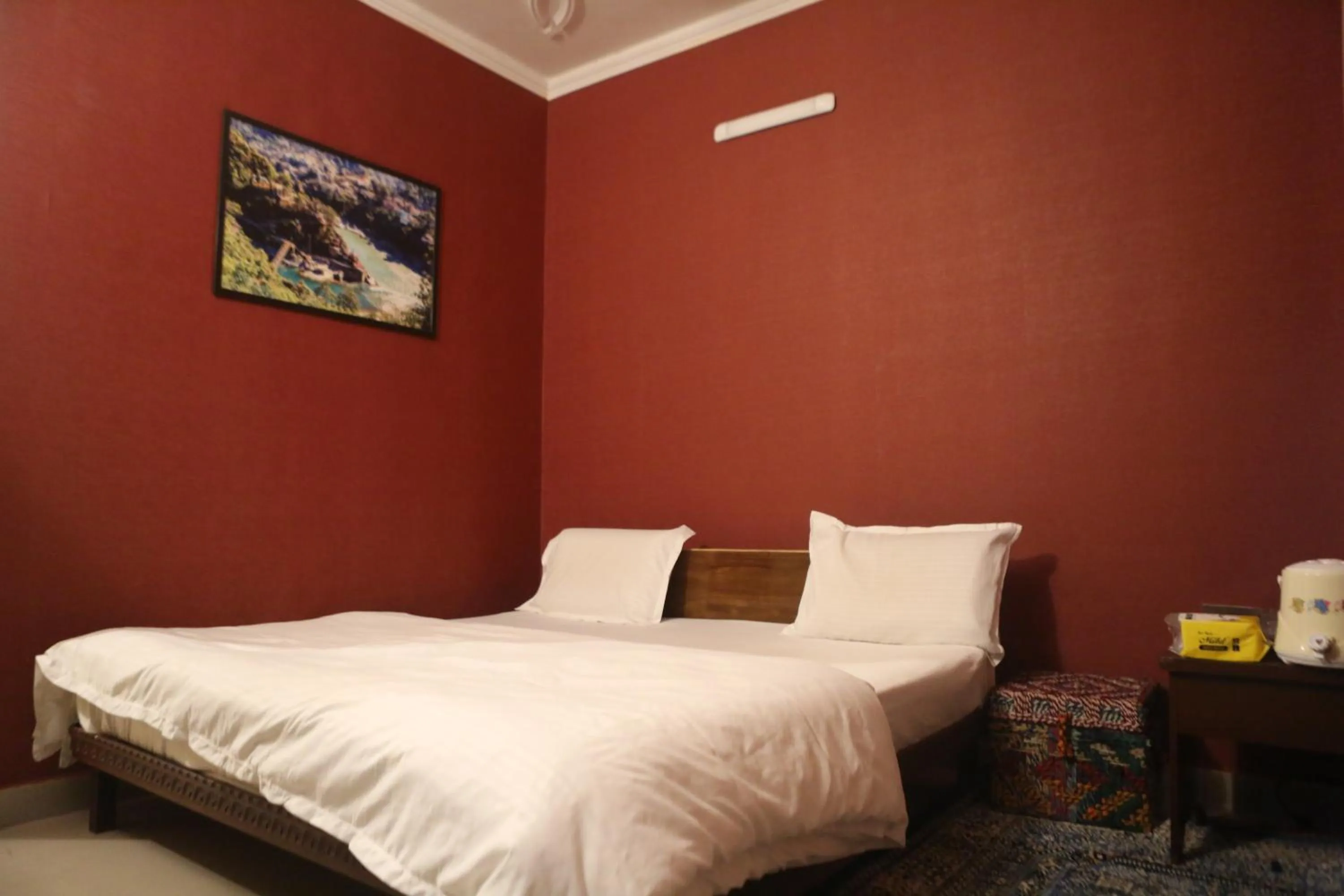 Bed in Vedic Dham Ganga