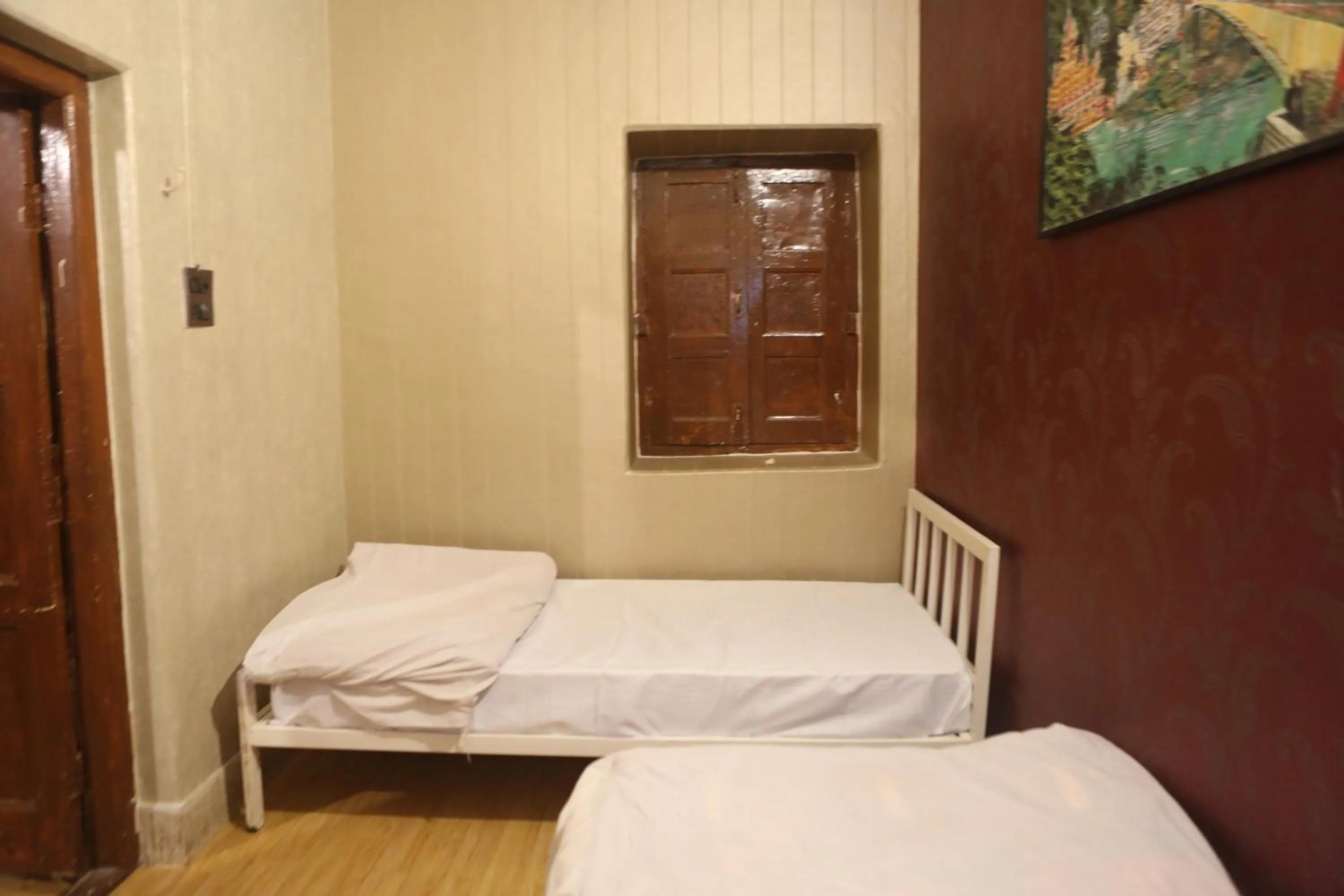 Bed in Vedic Dham Ganga