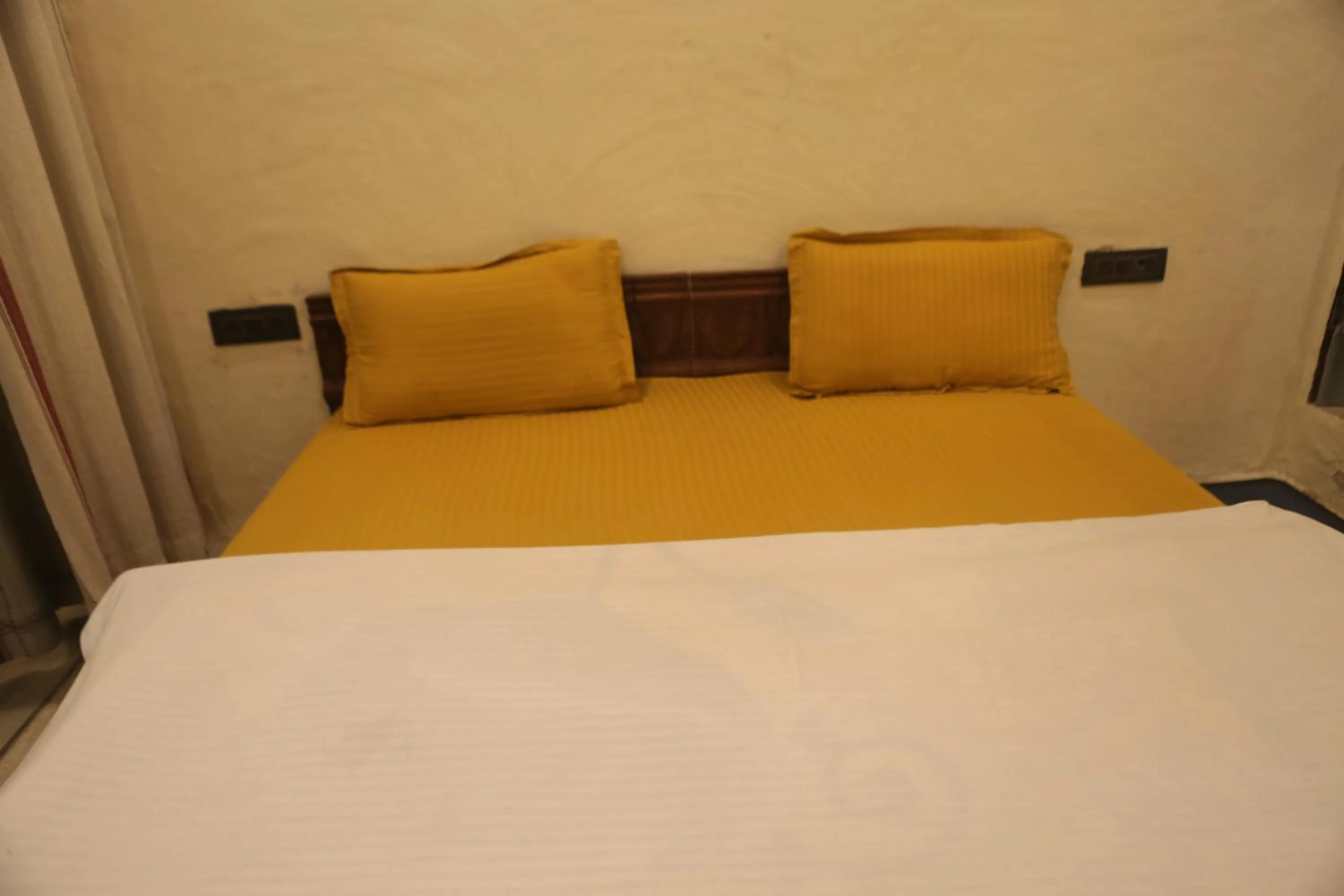 Bedroom, Bed in Vedic Dham Ganga