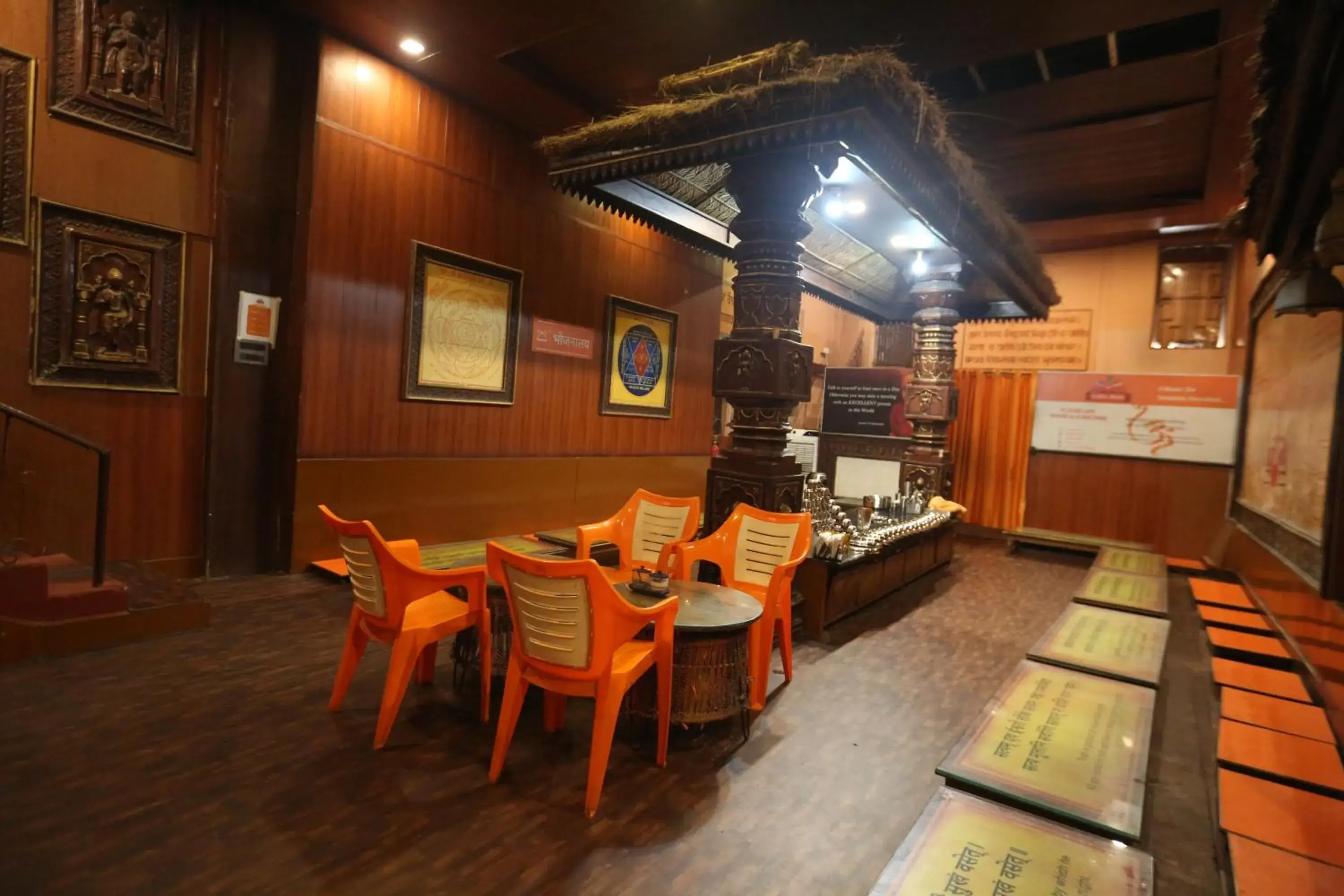 Restaurant/places to eat in Vedic Dham Ganga Restaurant/places to eat in Vedic Dham Ganga
