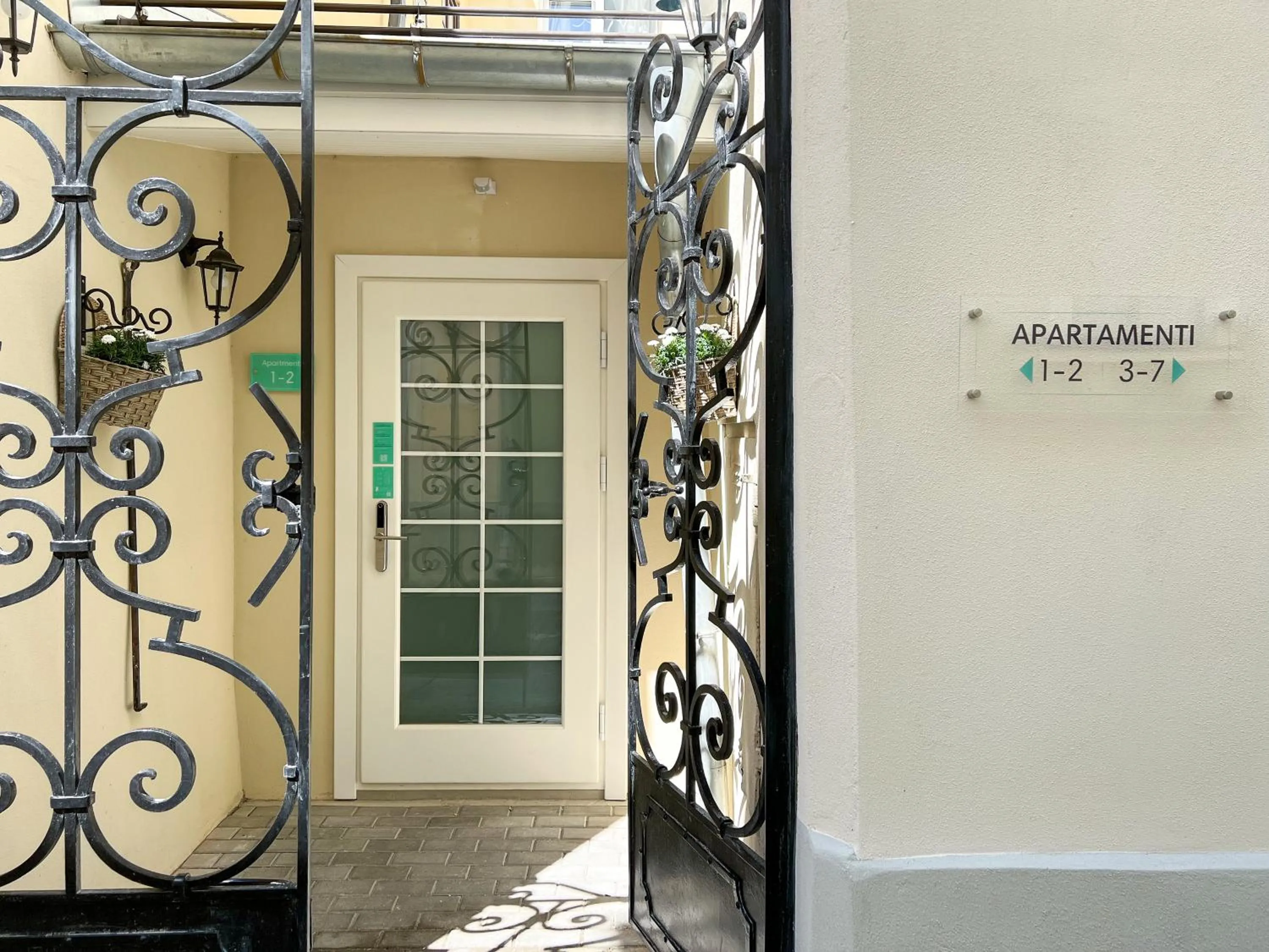 Facade/entrance in Revelton Suites Riga