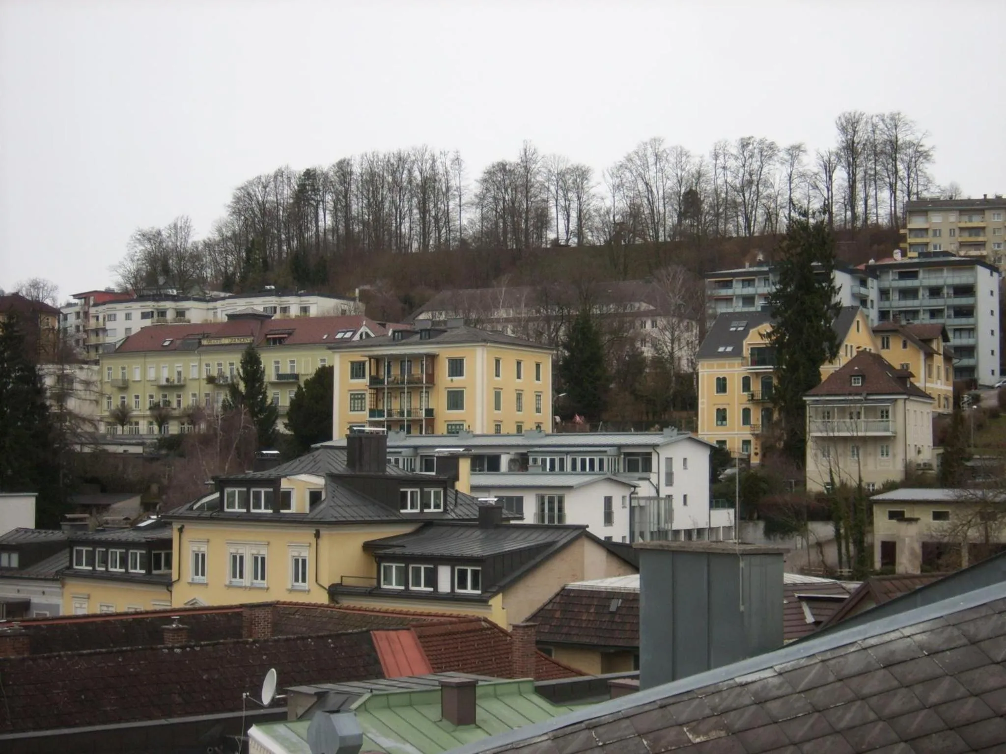 Area and facilities in Garconniere im ehemaligen Hotel Austria