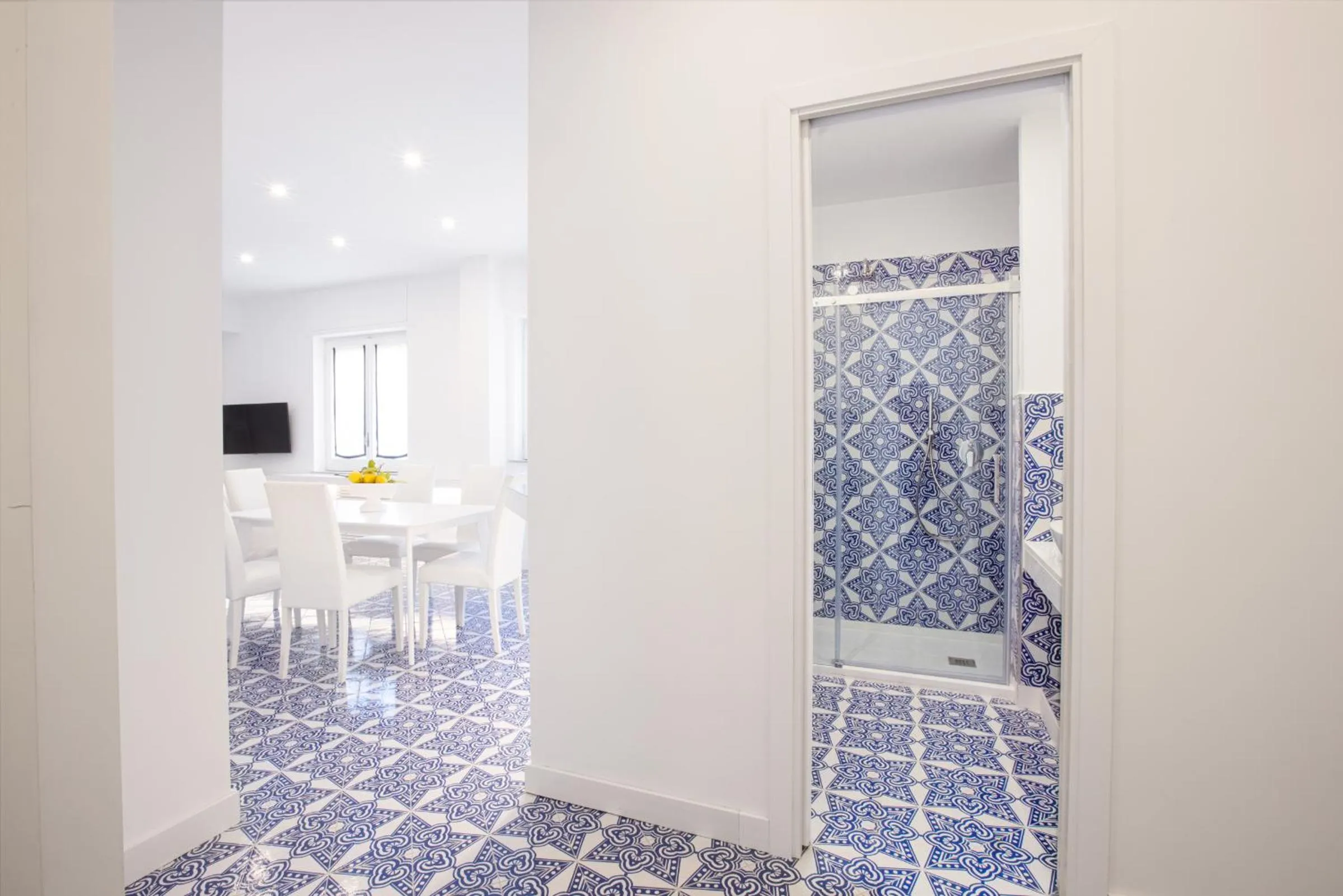 Dining area in Blue Splendor Sorrento Apartment
