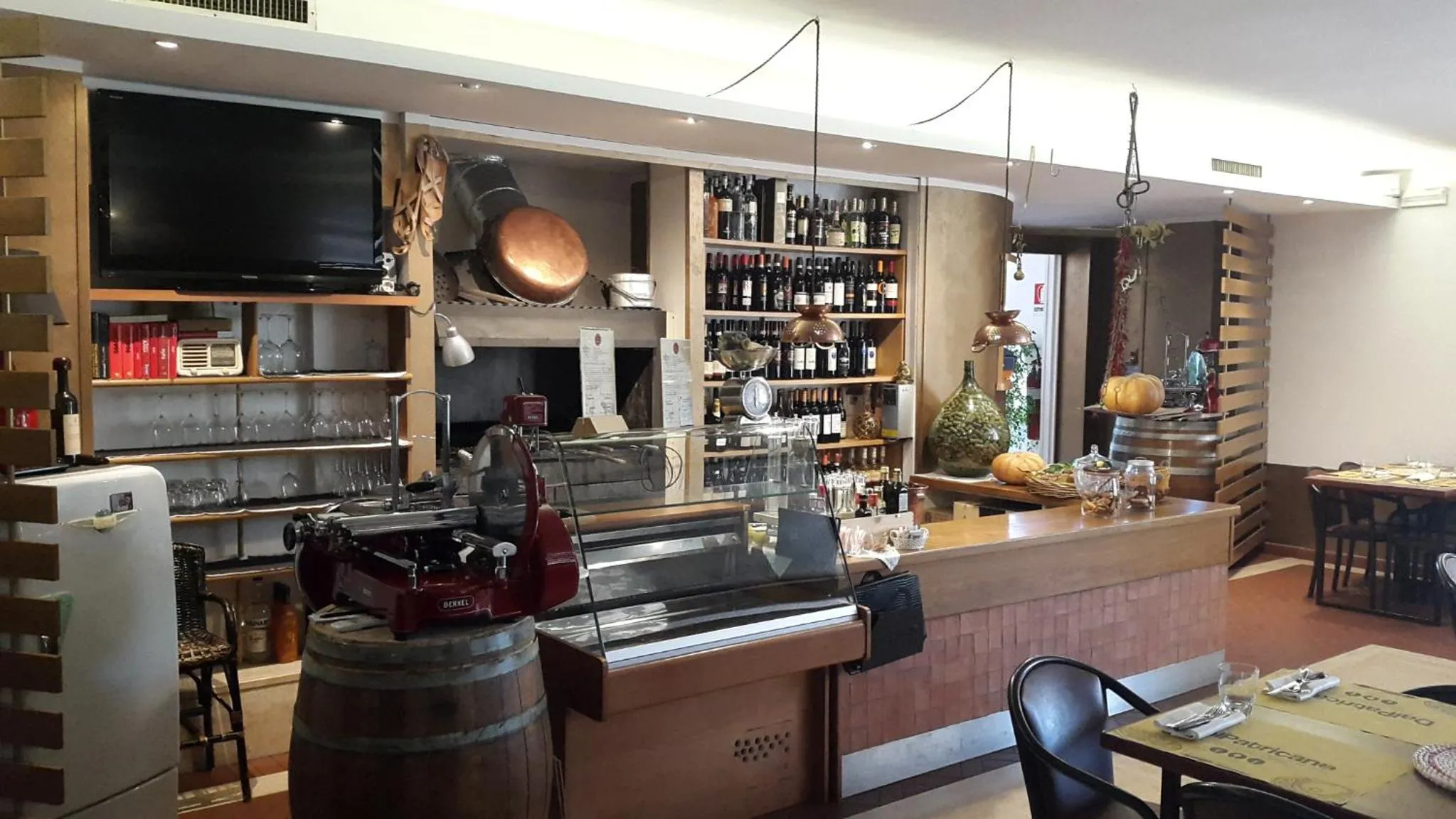 Restaurant/places to eat in Dal Patricano