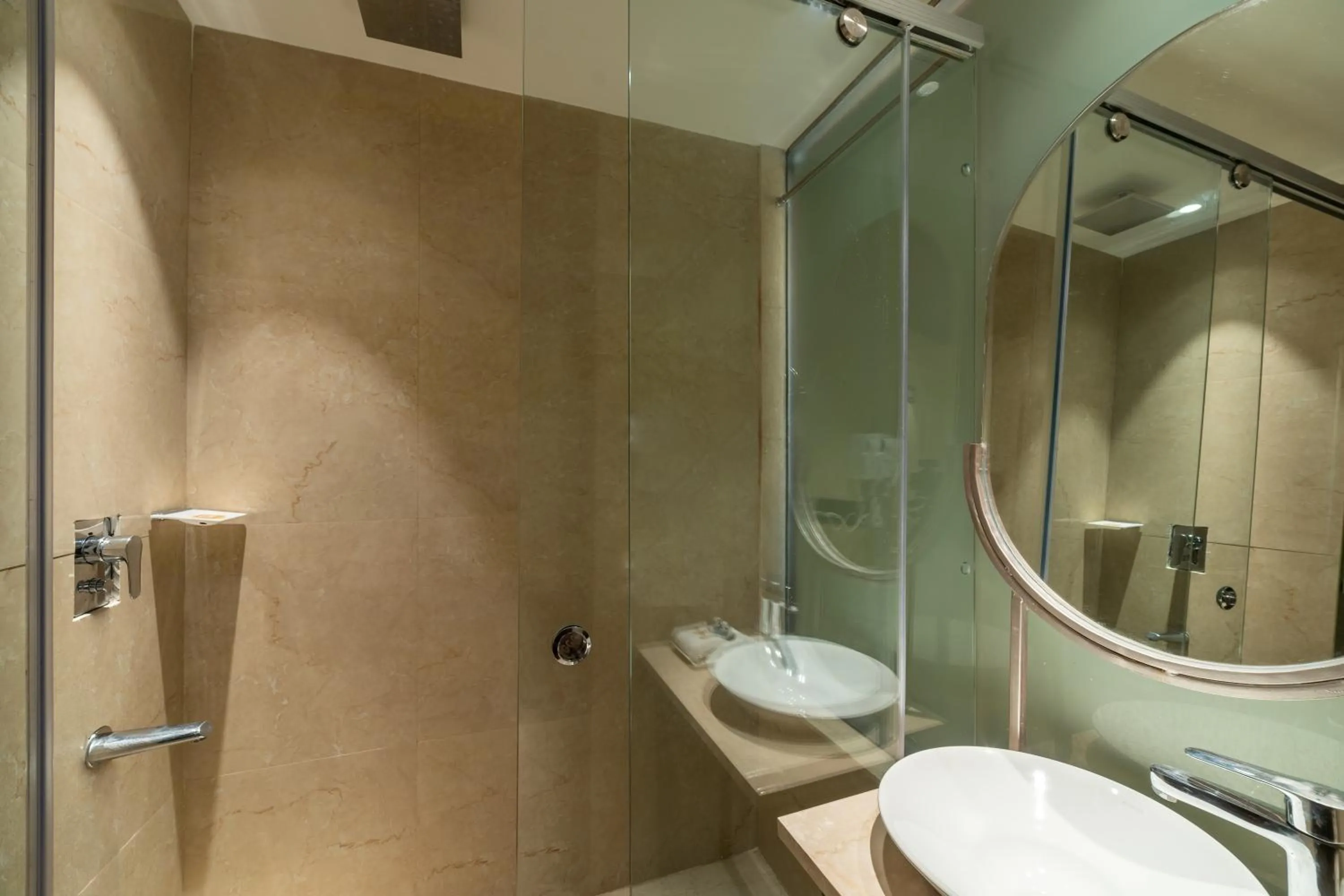 Shower in Country Inn Hall of Heritage Amritsar