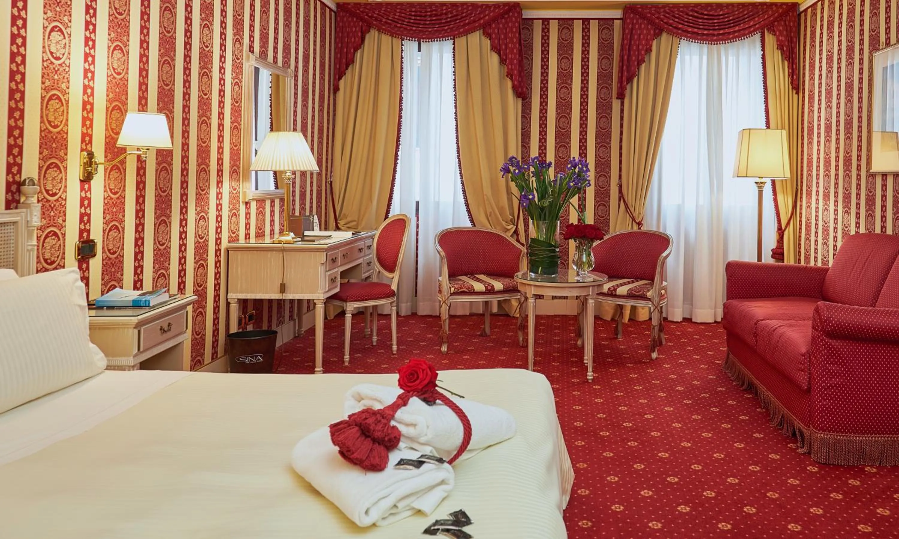 Bedroom, Bed in Sina Palazzo Sant'Angelo