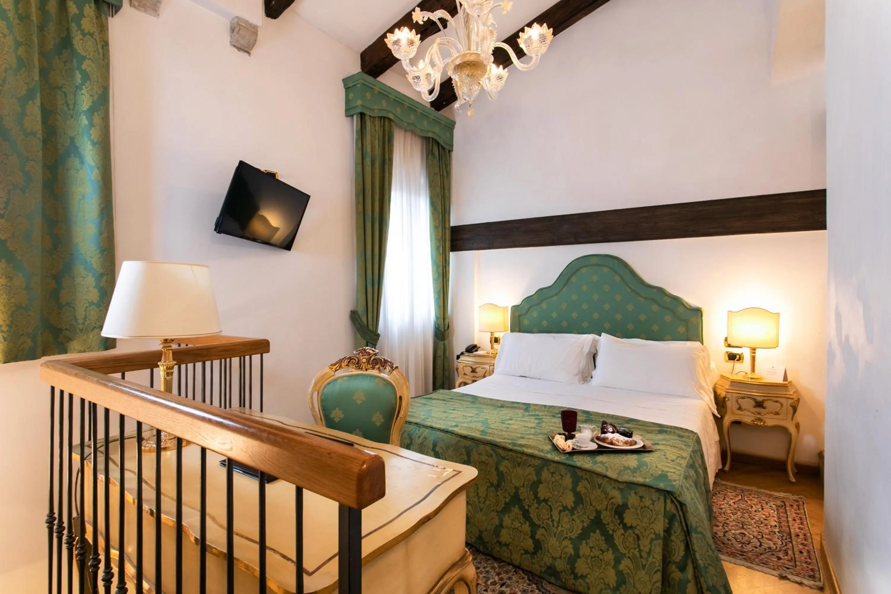 Bed in Ca' Vendramin Zago