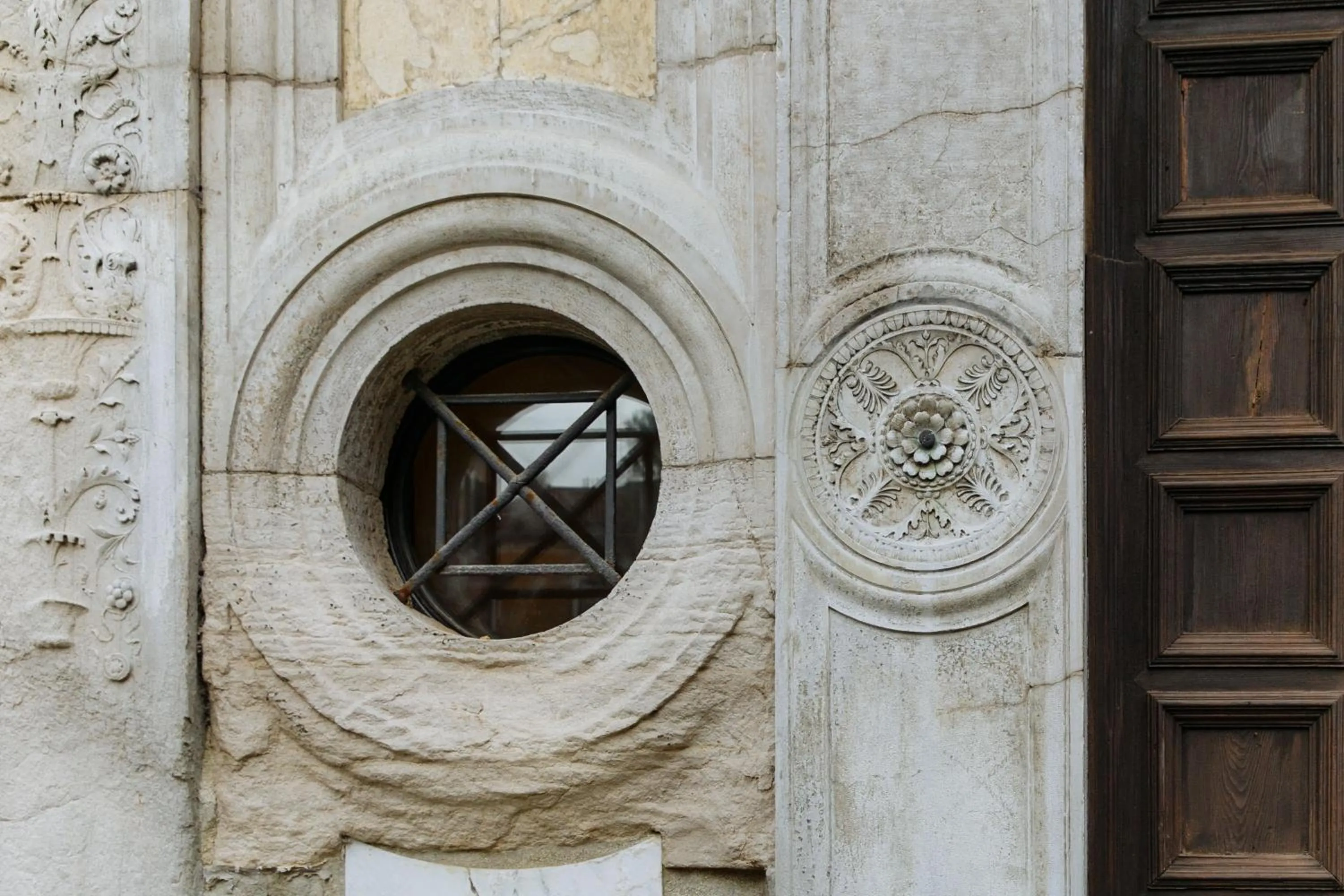 Decorative detail in Ca' Vendramin Zago