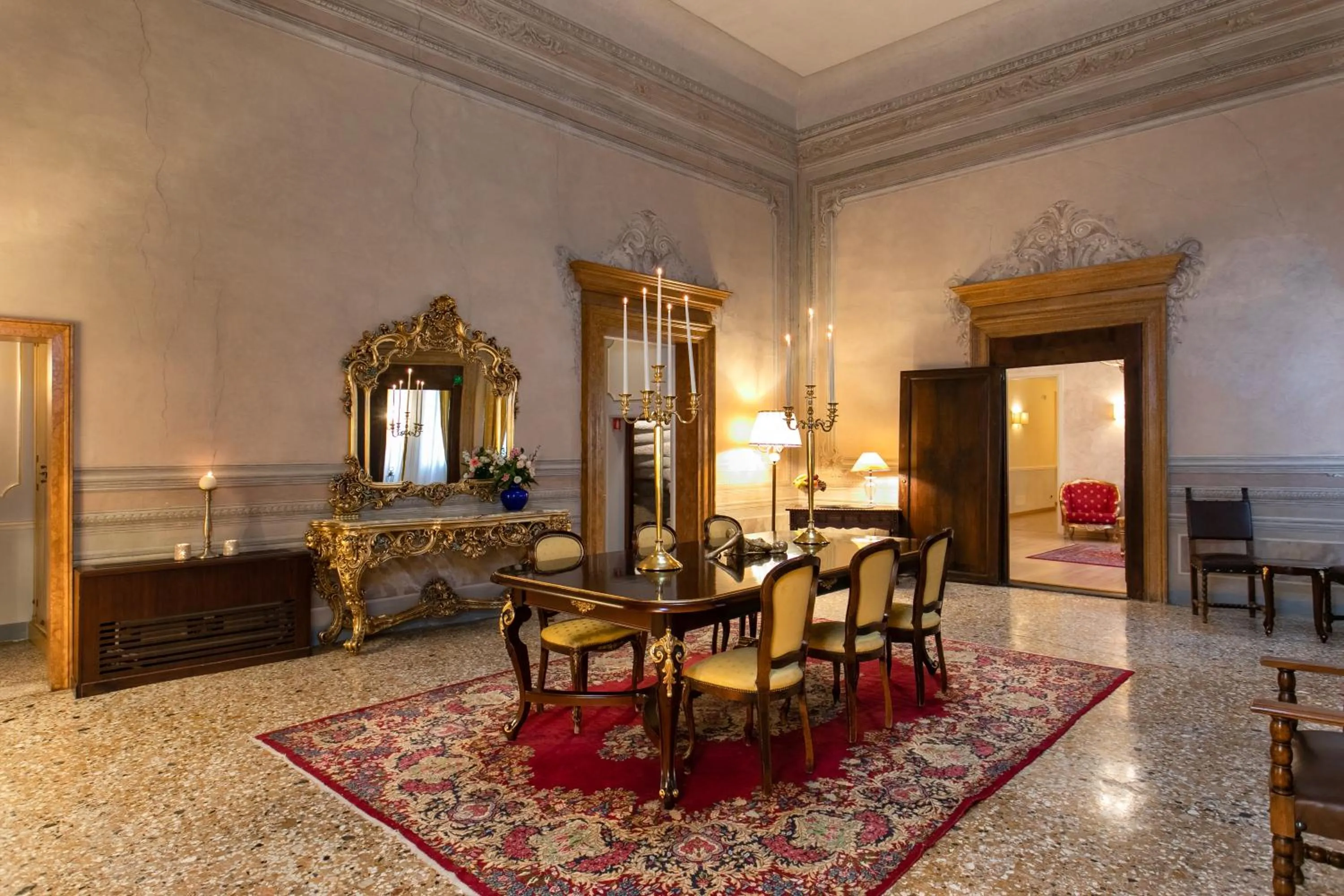 Communal lounge/ TV room in Ca' Vendramin Zago