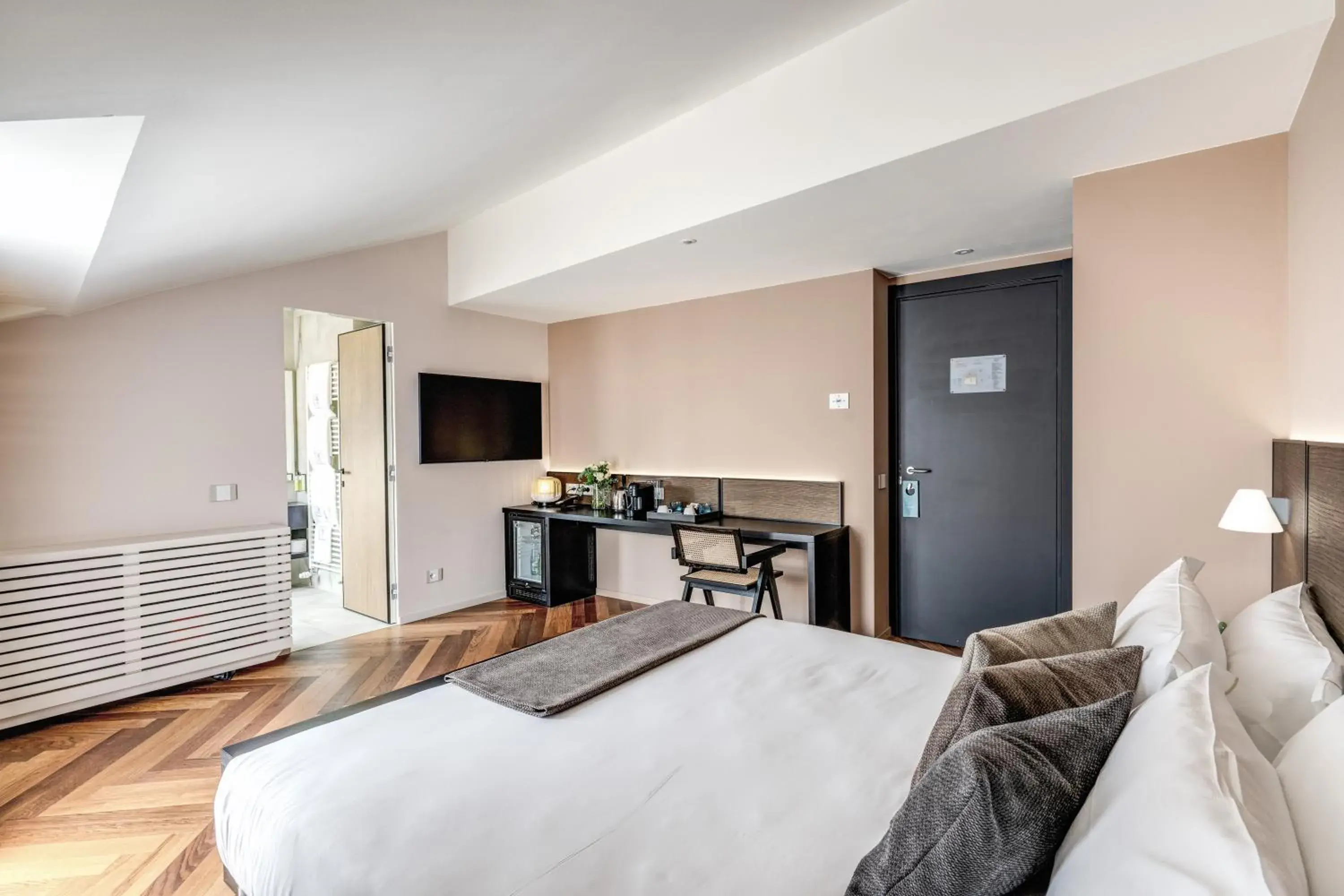 Bedroom, Bed in Plinius Lifestyle Hotel Lake Como Bedroom, Bed in Plinius Lifestyle Hotel Lake Como