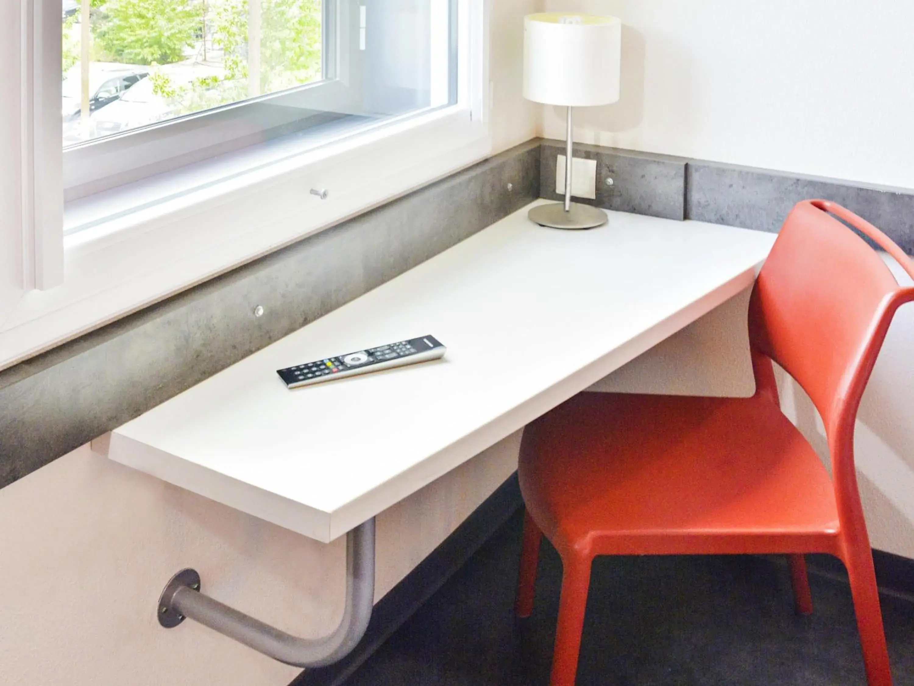 Bedroom in Ibis Budget Archamps Porte de Genève Bedroom in Ibis Budget Archamps Porte de Genève