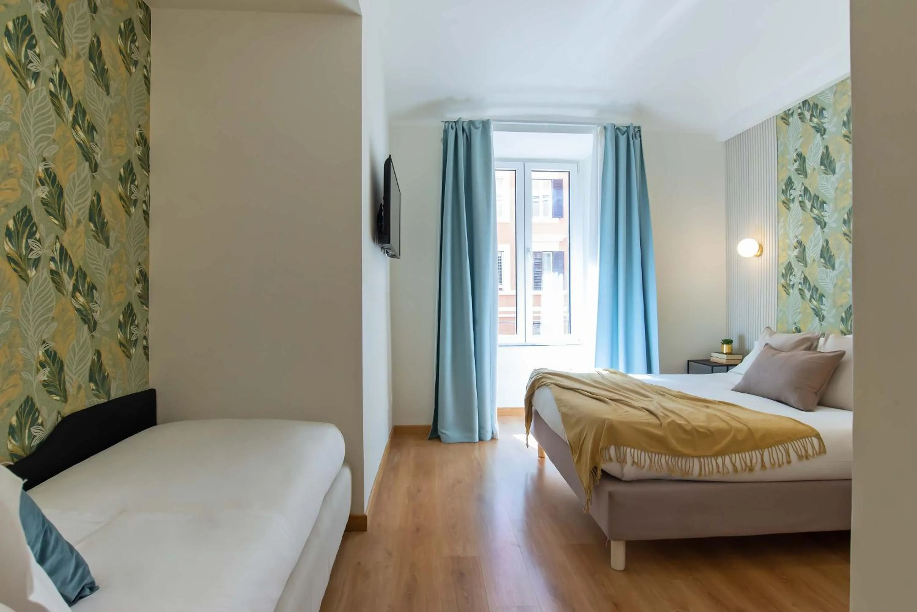 Bed in 94Rooms Vatican Guest House- Scipioni