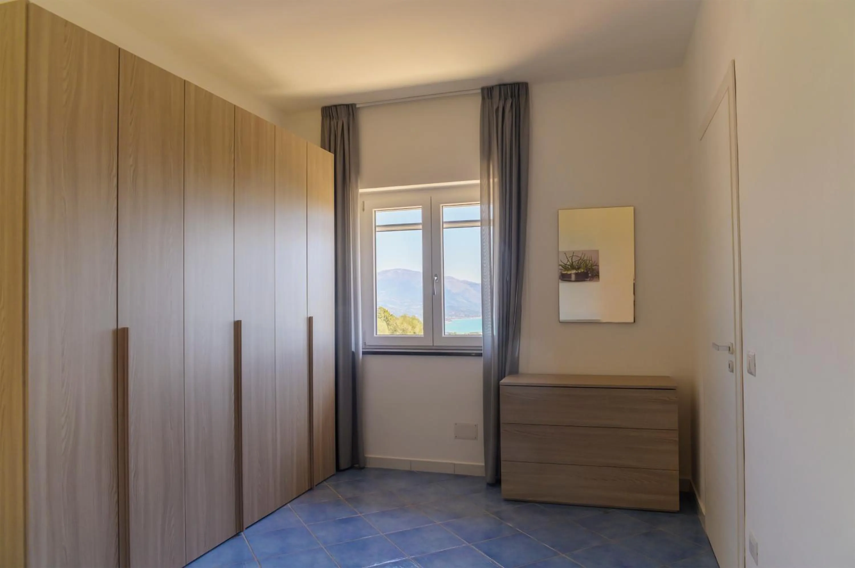 wardrobe in L'Incanto del Golfo